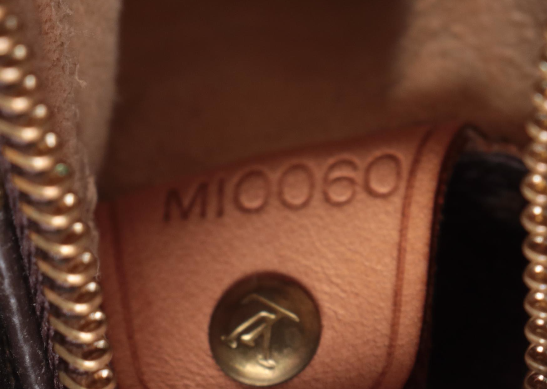 Louis Vuitton Looping GM Shoulder Bag in Monogram Canvas/Vachetta Leather