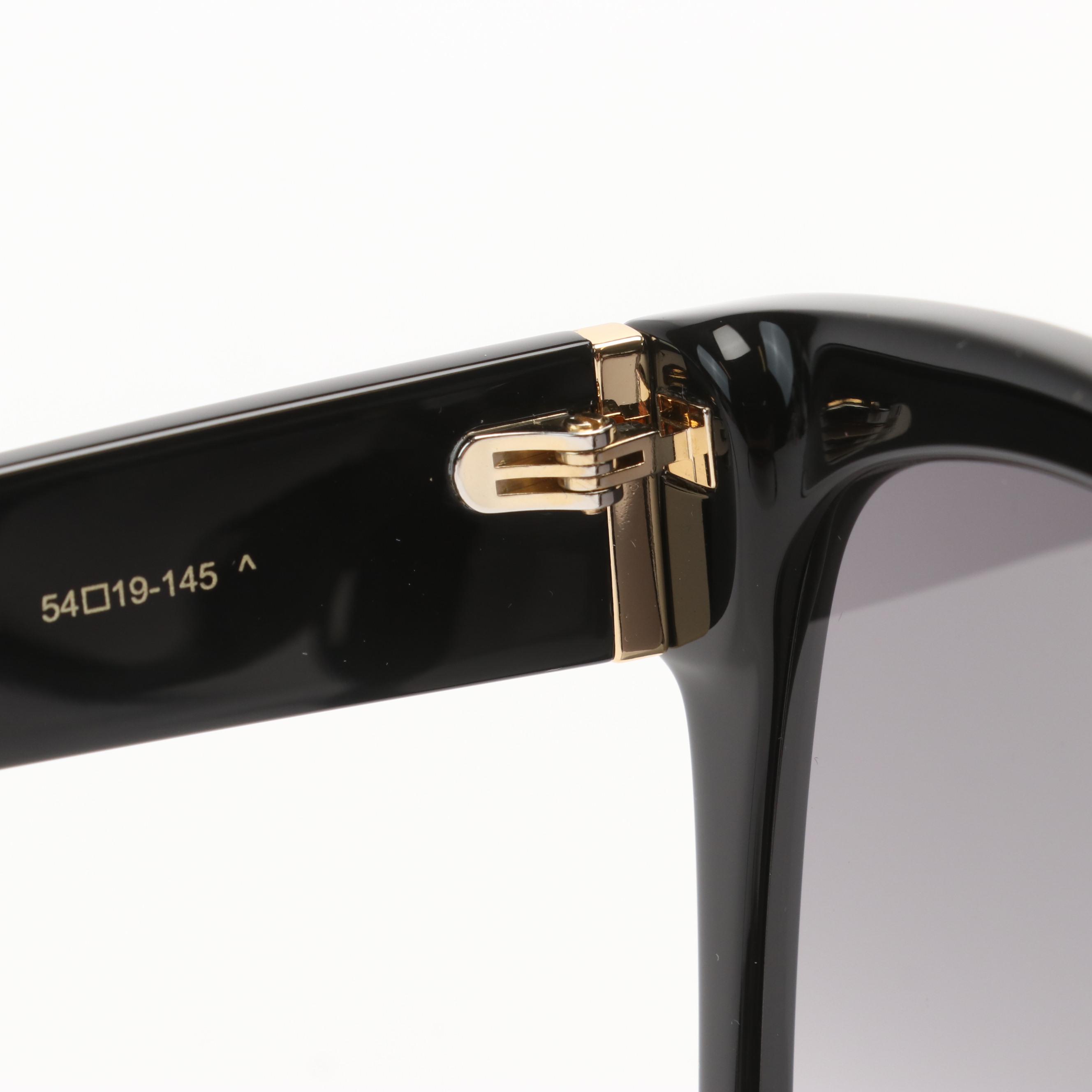 Gucci GG0459S Sunglasses with Case