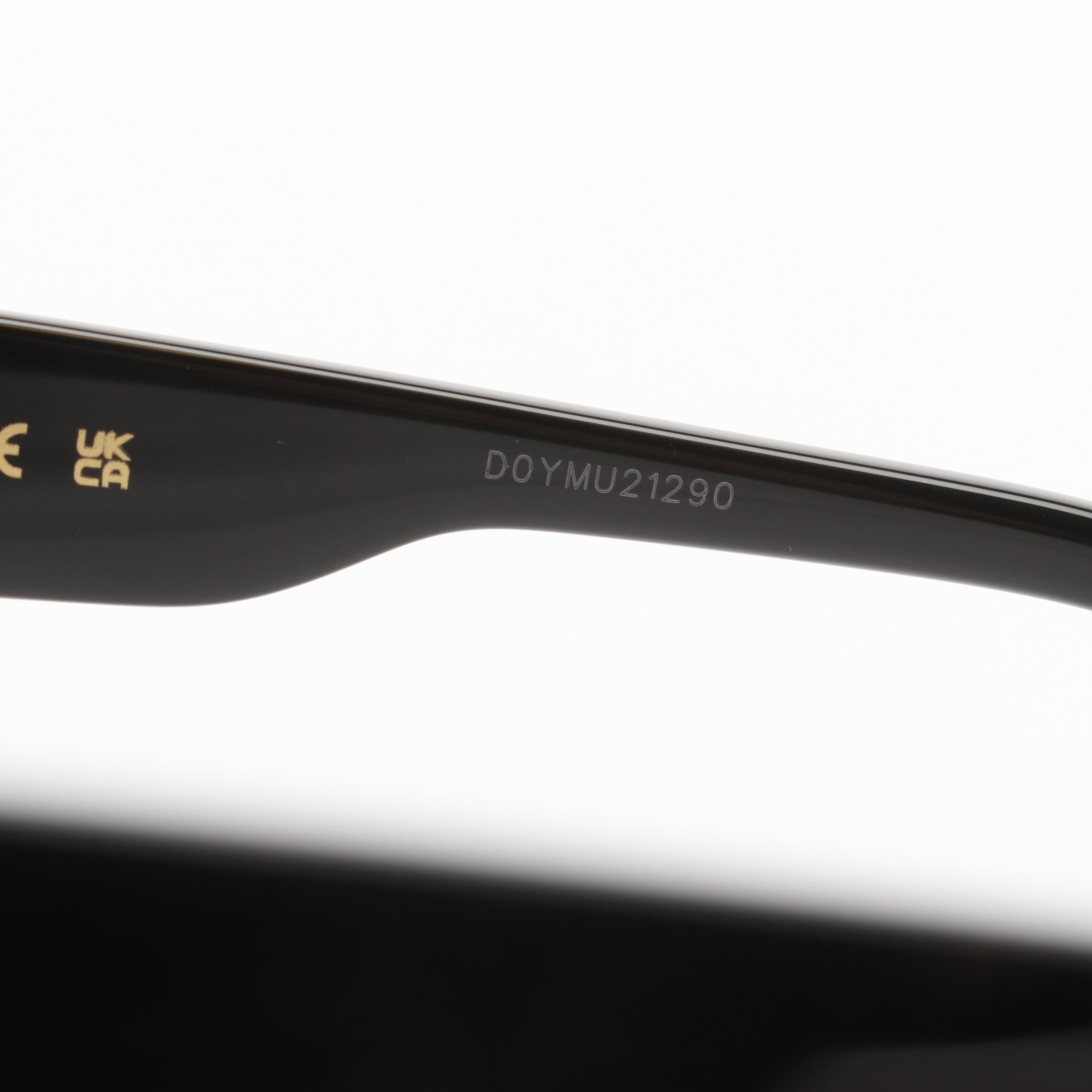 Gucci GG0459S Sunglasses with Case