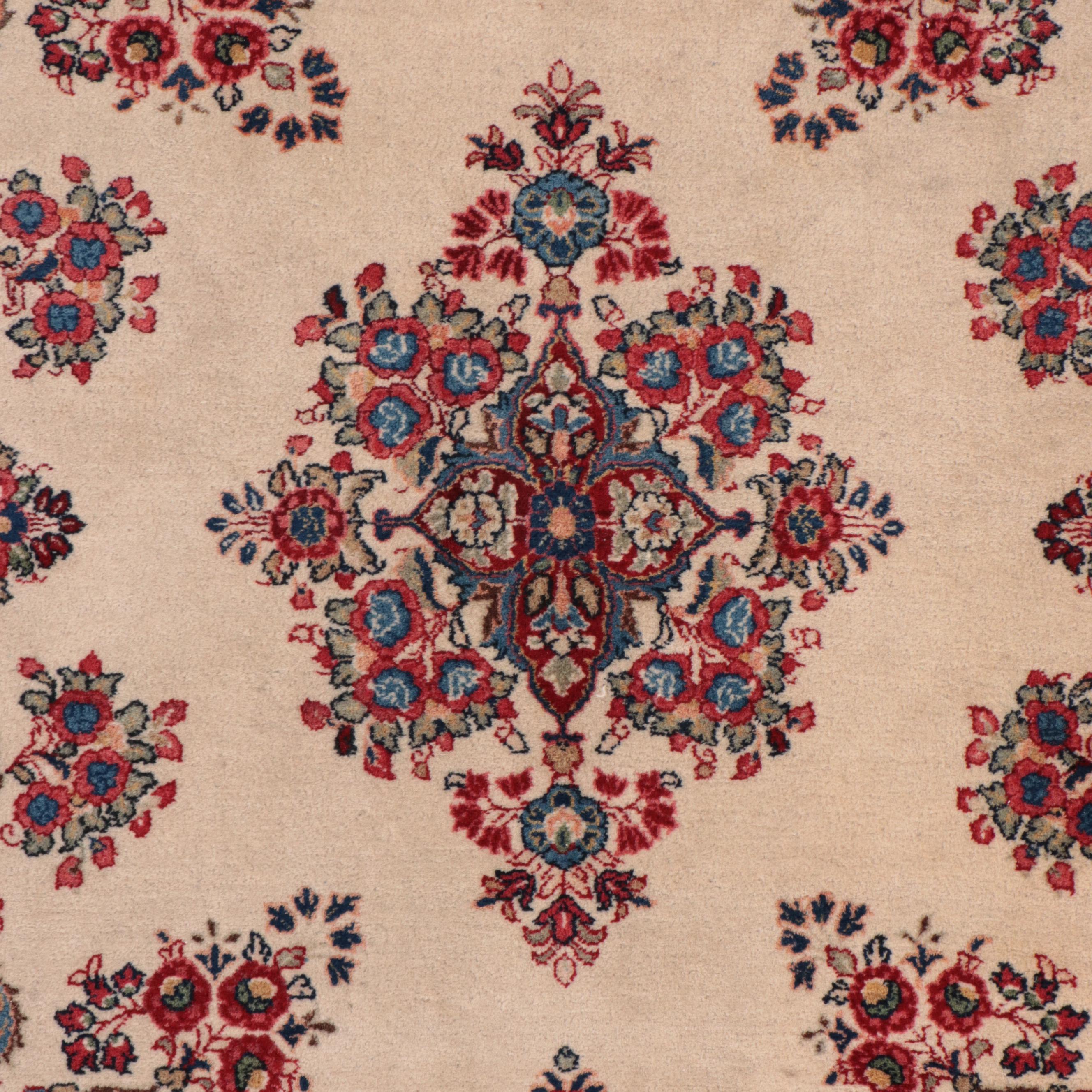 6' x 6'10 Hand-Knotted Persian Kashan Area Rug