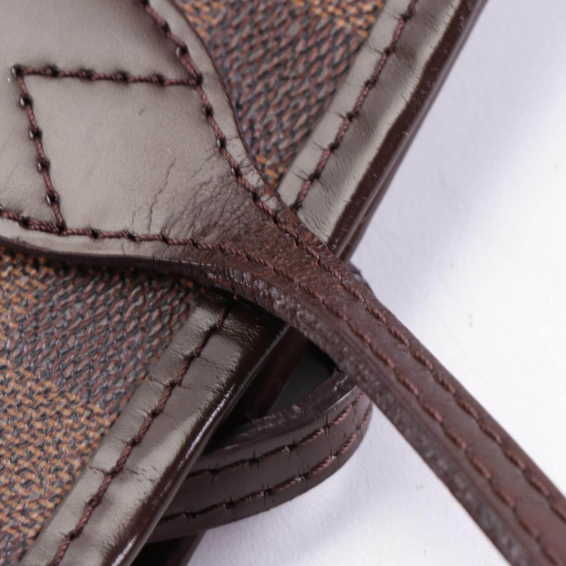 Louis Vuitton Neverfull MM Tote in Damier Ebene Canvas and Leather