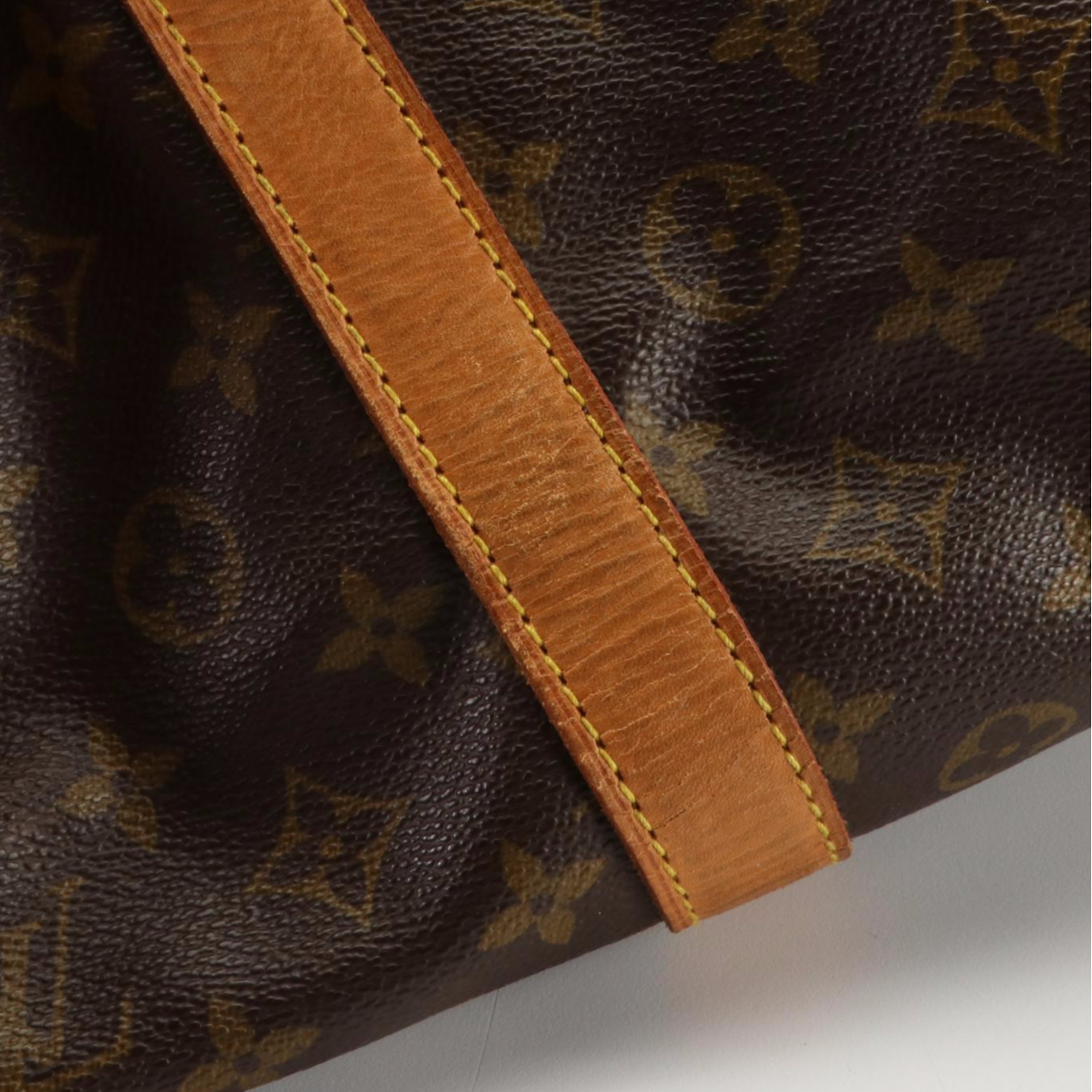 Louis Vuitton Keepall Bandolière 60 in Monogram Canvas and Vachetta Leather