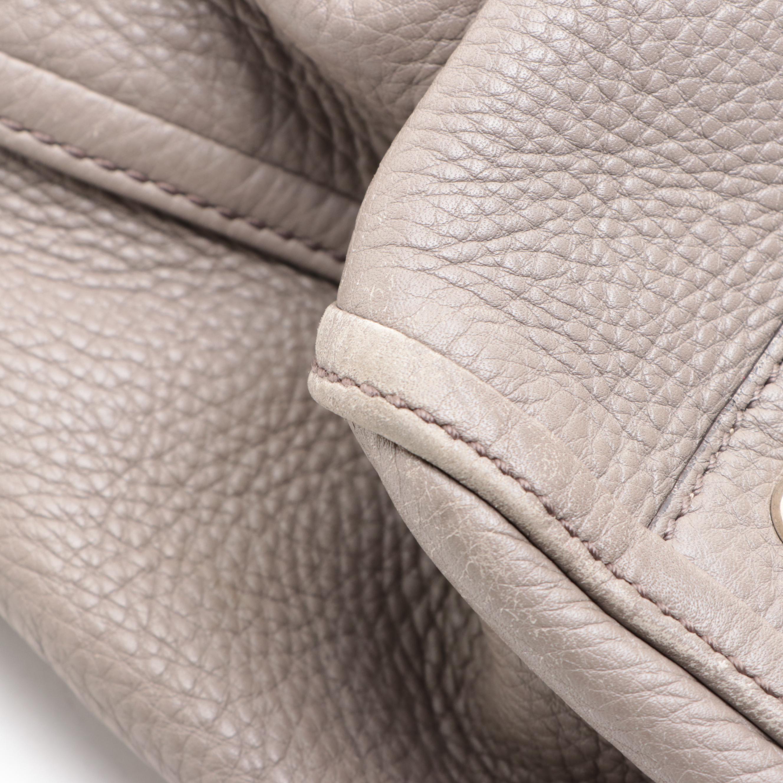 Gucci Soho Small Tassel Tote in Grey Leather