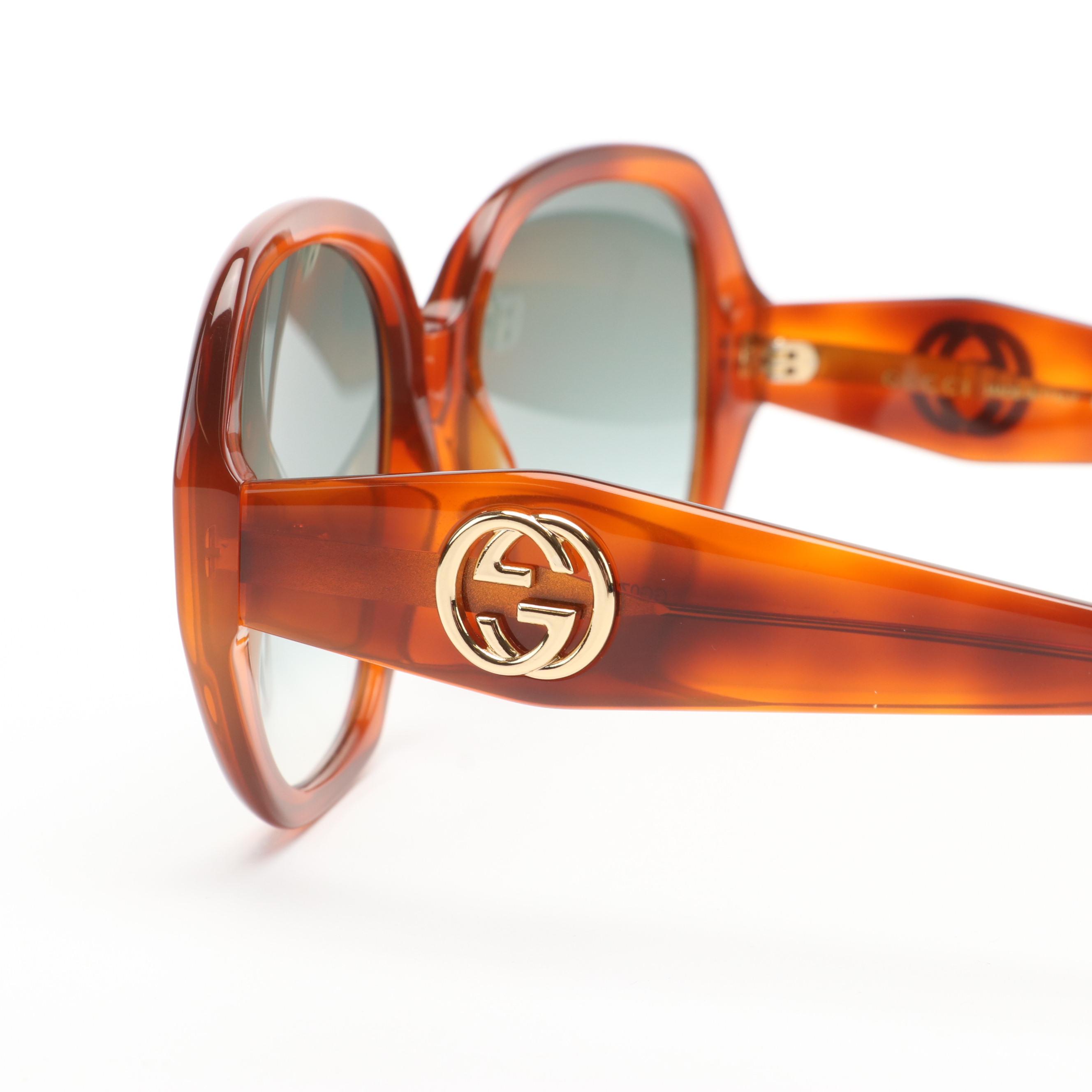 Gucci GG0796S Sunglasses with Case