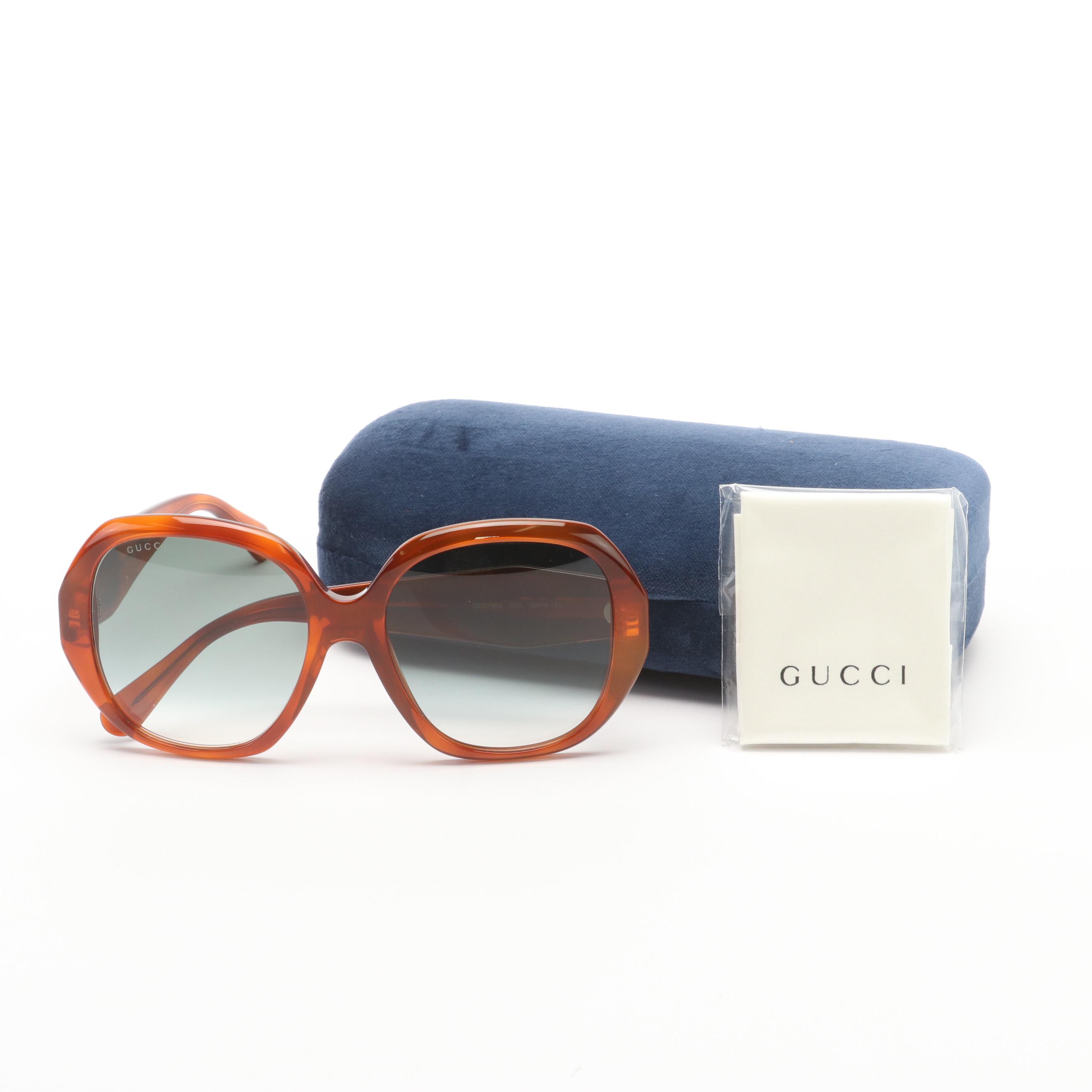 Gucci GG0796S Sunglasses with Case