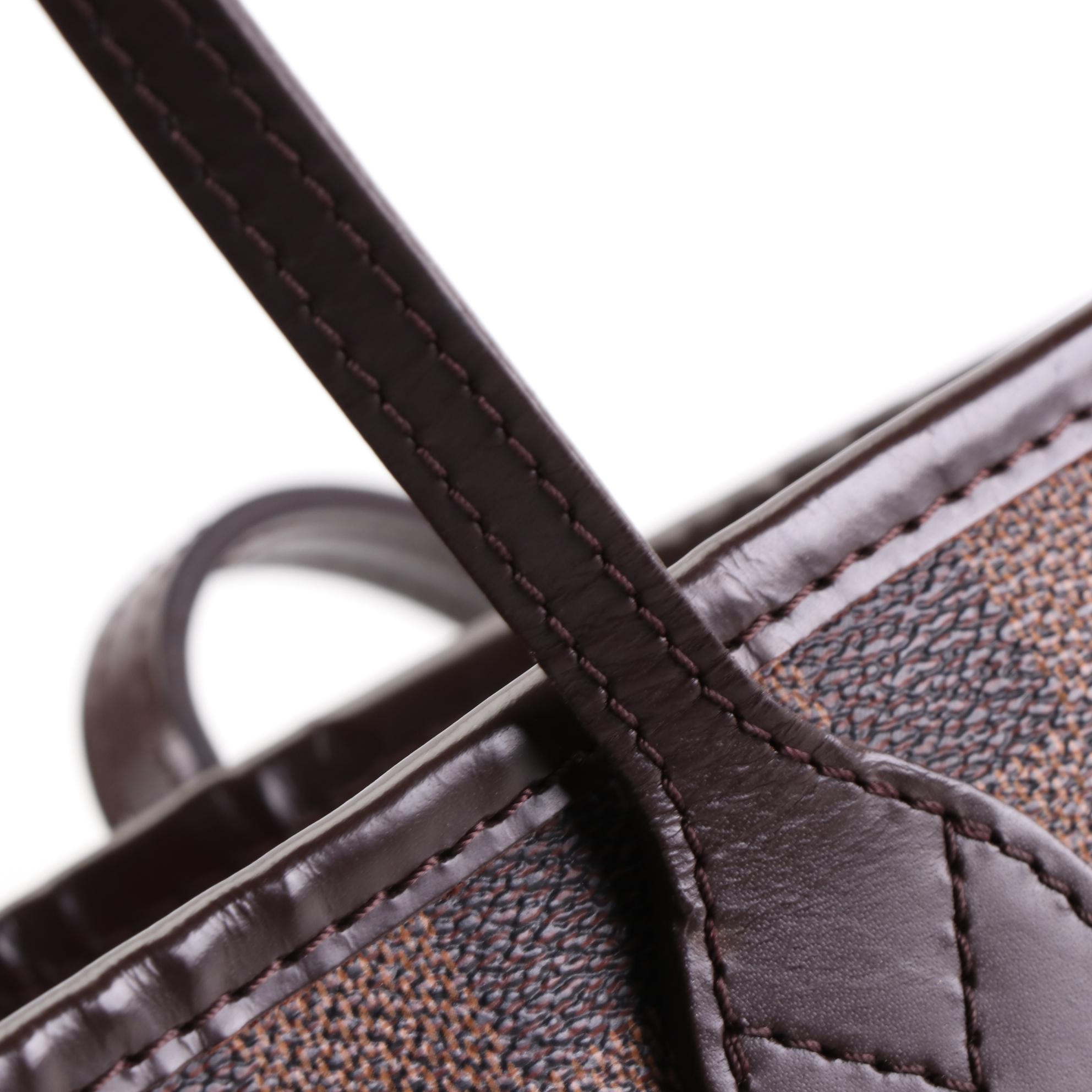 Louis Vuitton Neverfull MM in Damier Ebene Canvas and Leather