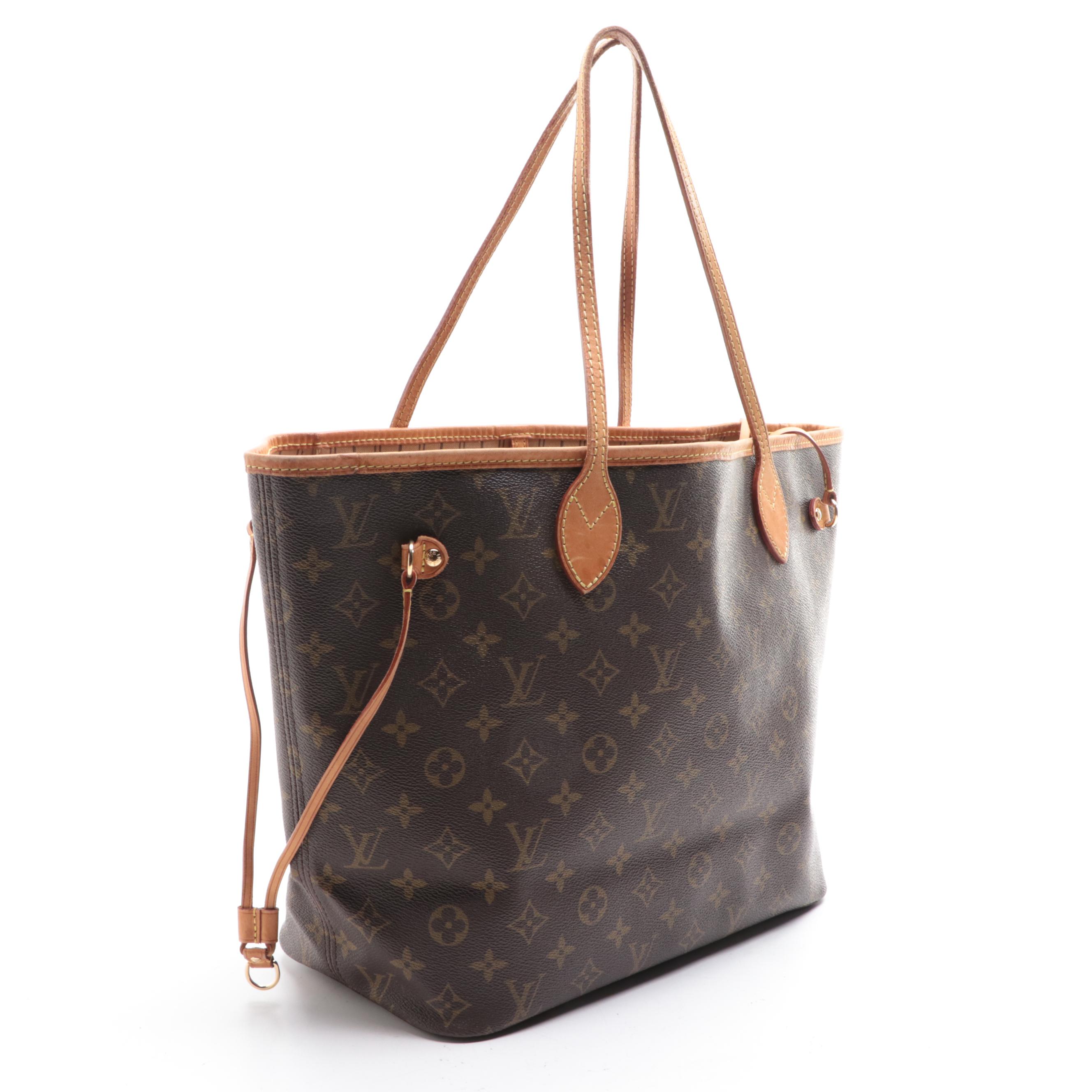 Louis Vuitton Neverfull MM in Monogram Canvas and Vachetta Leather