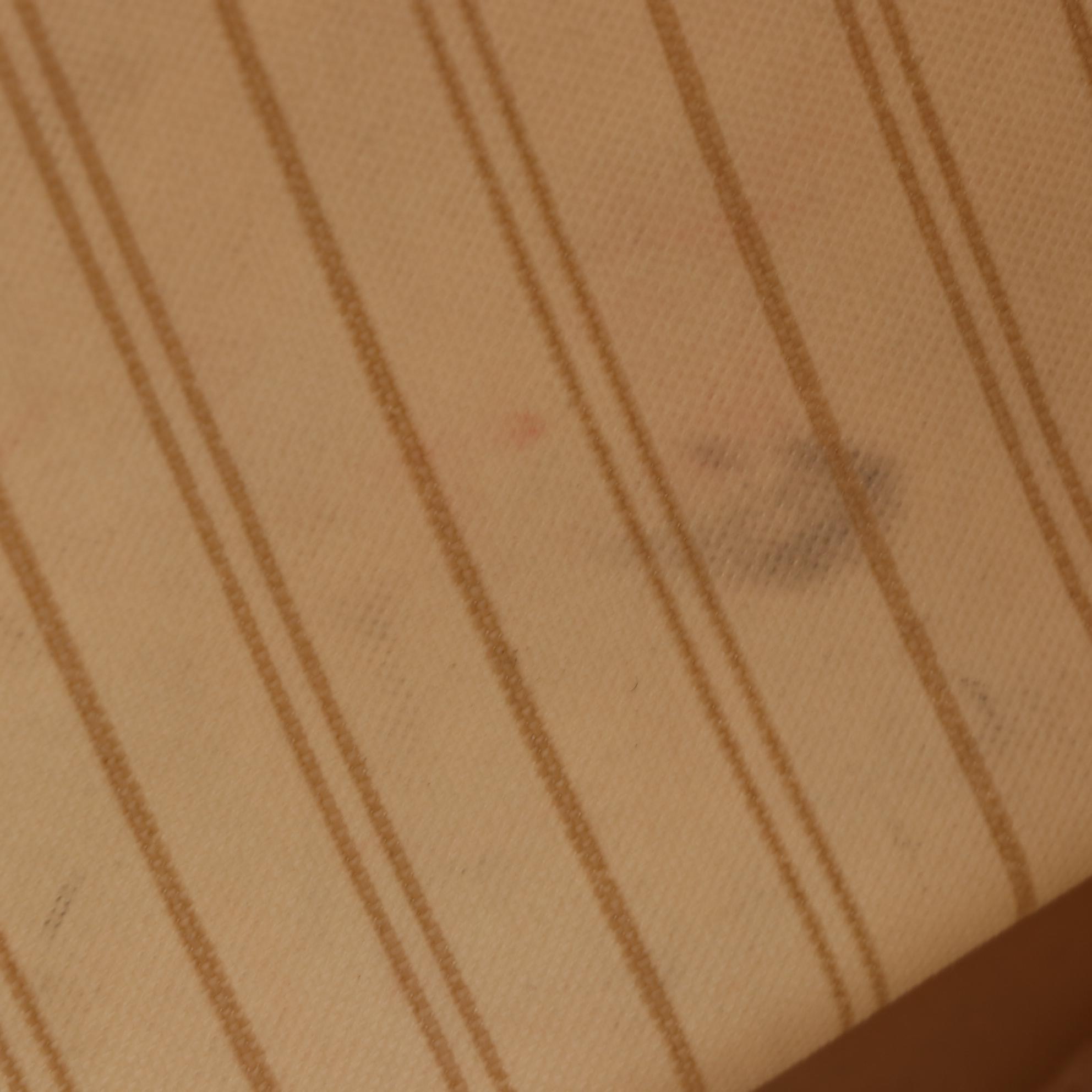 Louis Vuitton Neverfull MM in Damier Azur Canvas and Vachetta Leather with Pouch