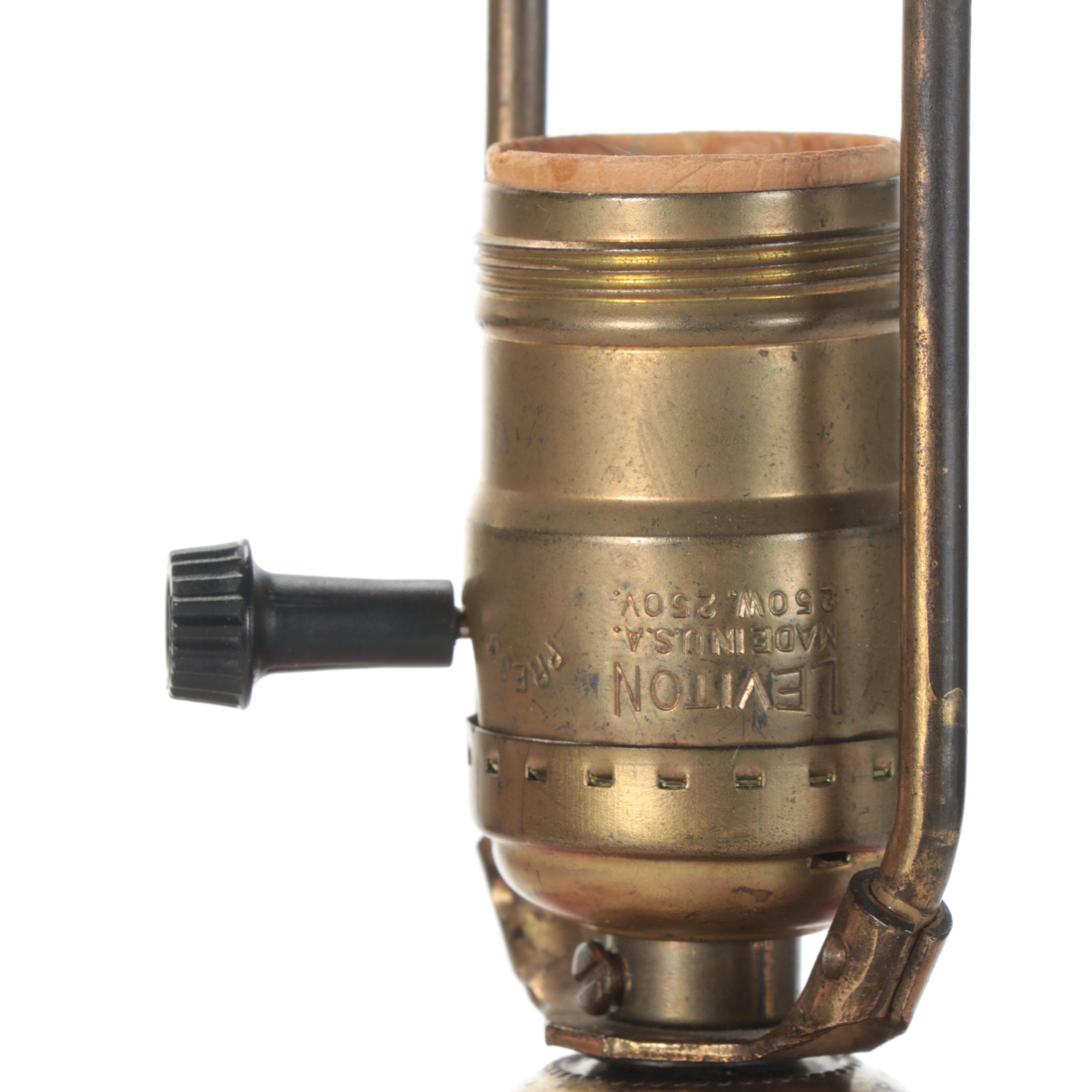 Chinese Feng Wei Zun Phoenix Tail Ceramic Vase Table Lamps, Contemporary