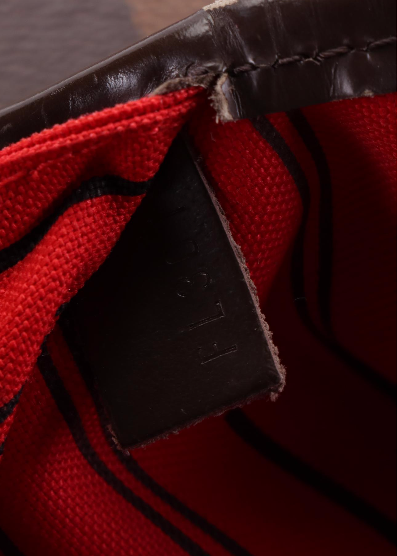 Louis Vuitton Neverfull GM in Damier Ebene Canvas and Leather