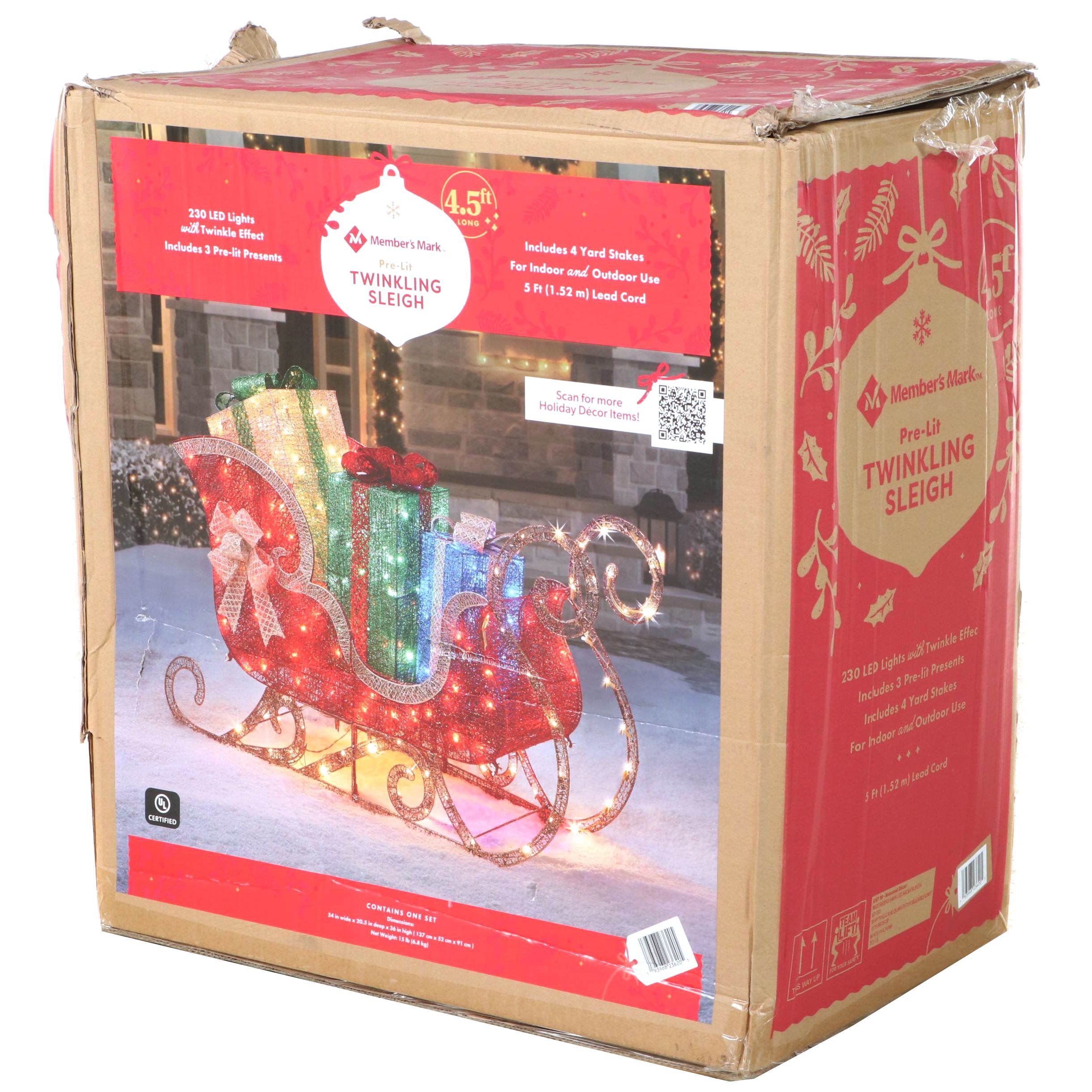 Member's Mark 4'6 LED Pre-Lit Glittering Yard Sleigh Décor
