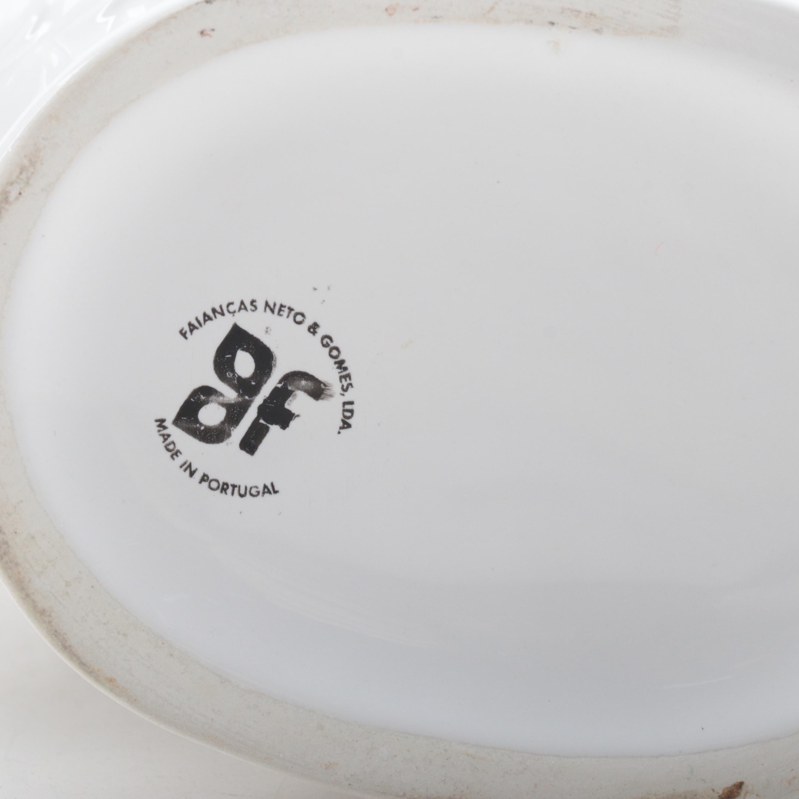 Mottahedeh Metropolitan Museum of Art Chelsea Style Pitcher and Gluggle Jug