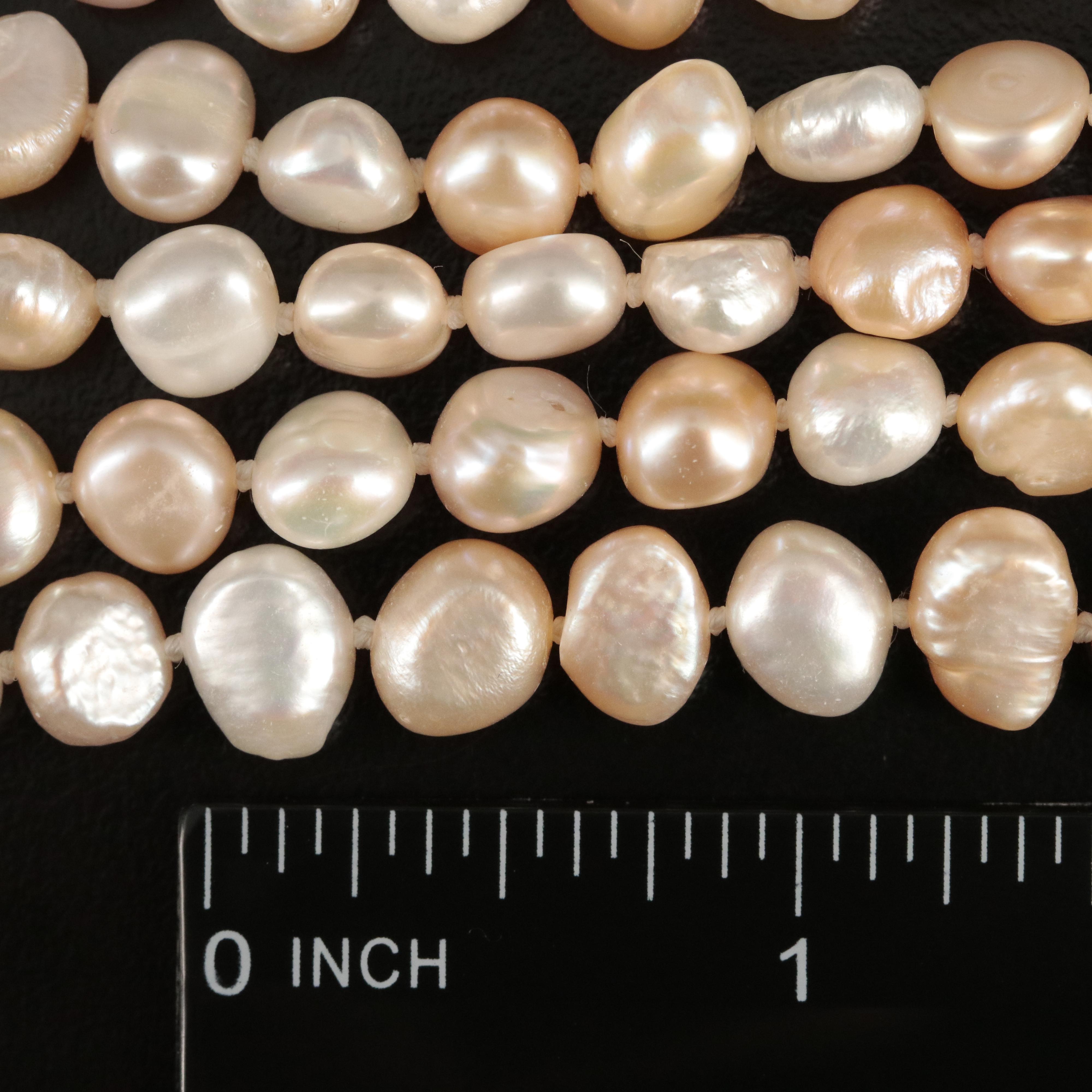 Rope Length Pearl Necklace