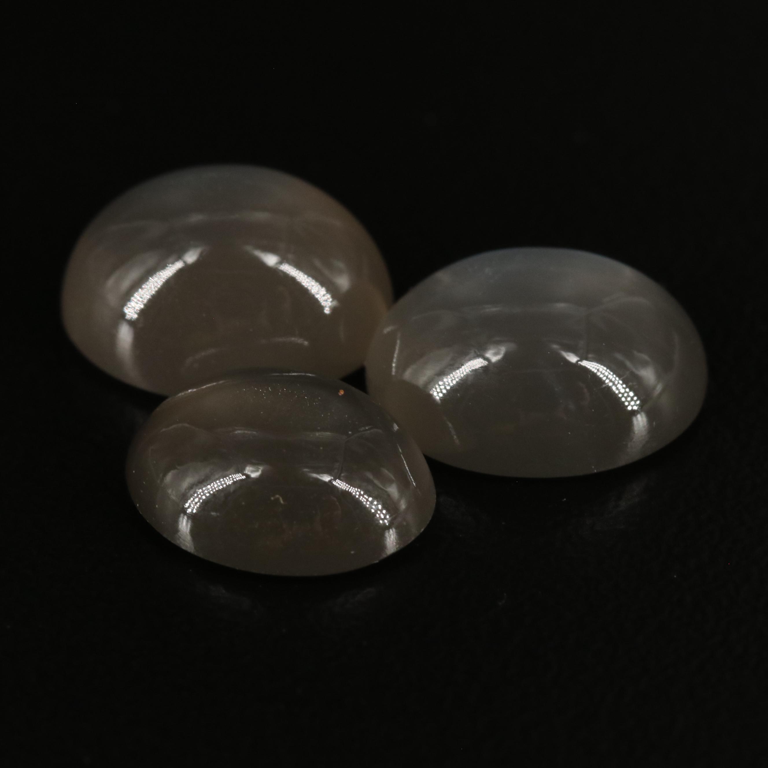 Loose 12.45 CTW Mooonstone