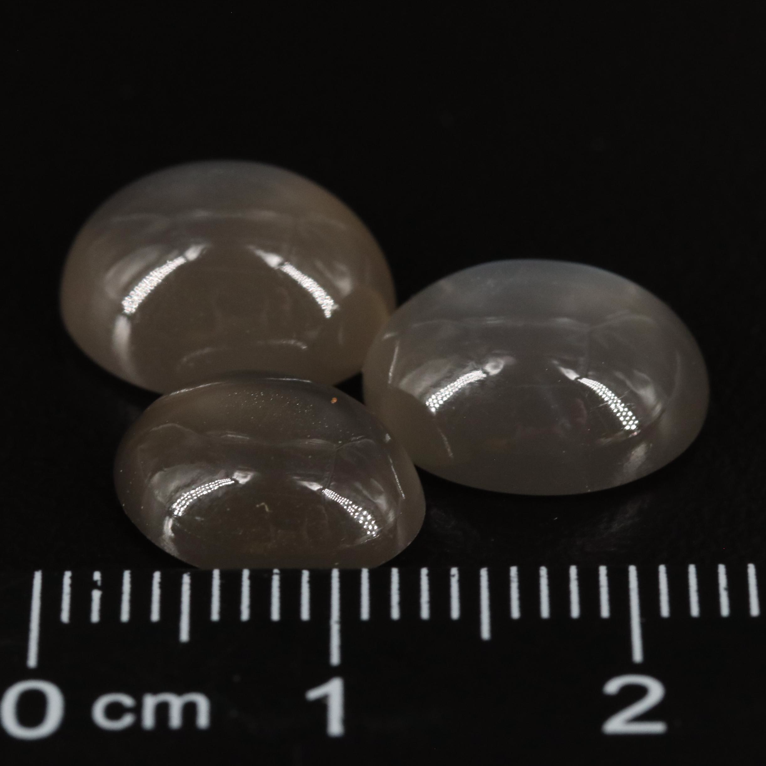 Loose 12.45 CTW Mooonstone