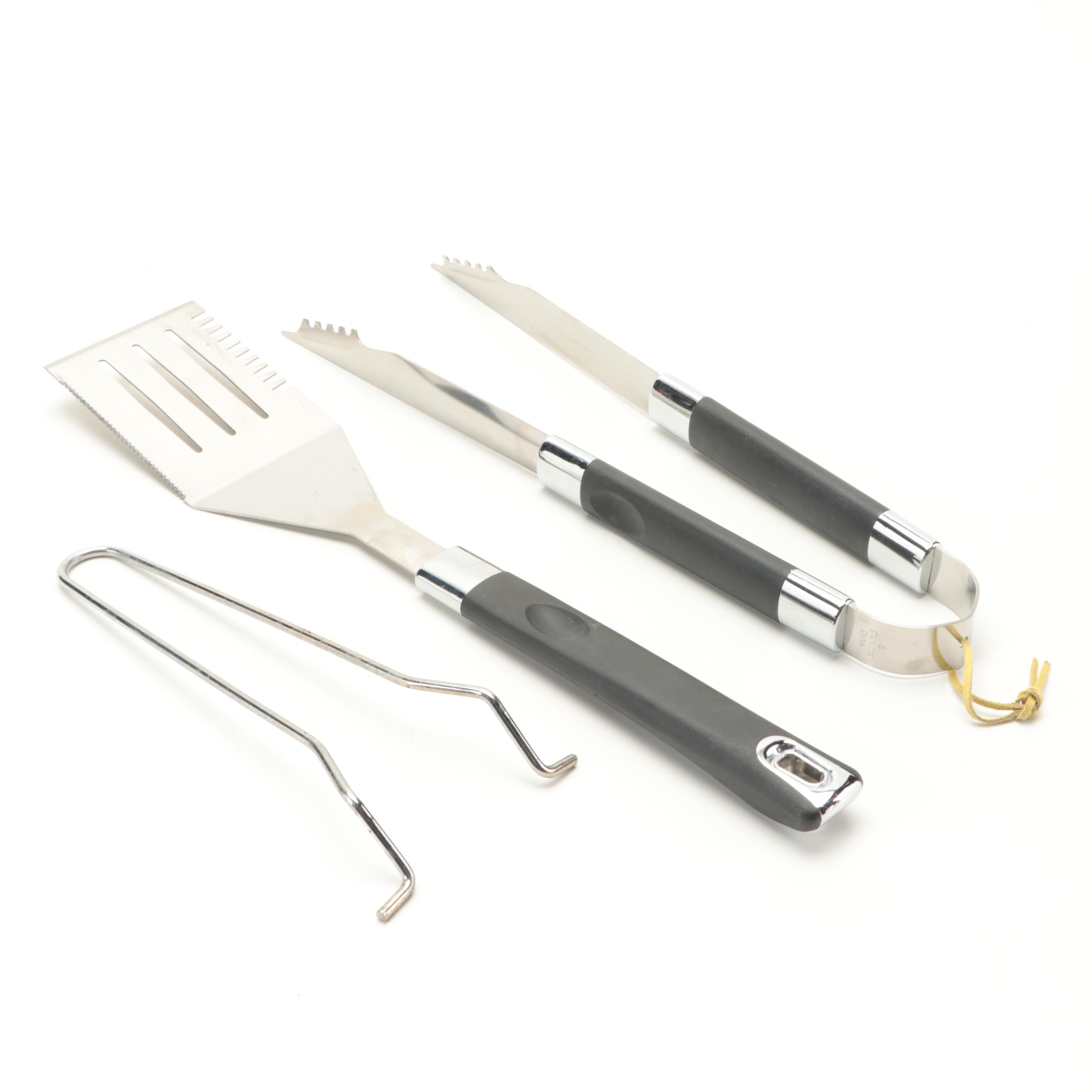 Cast Elegance Pizza Stones with Wooden Pizza Peels and More Cookware