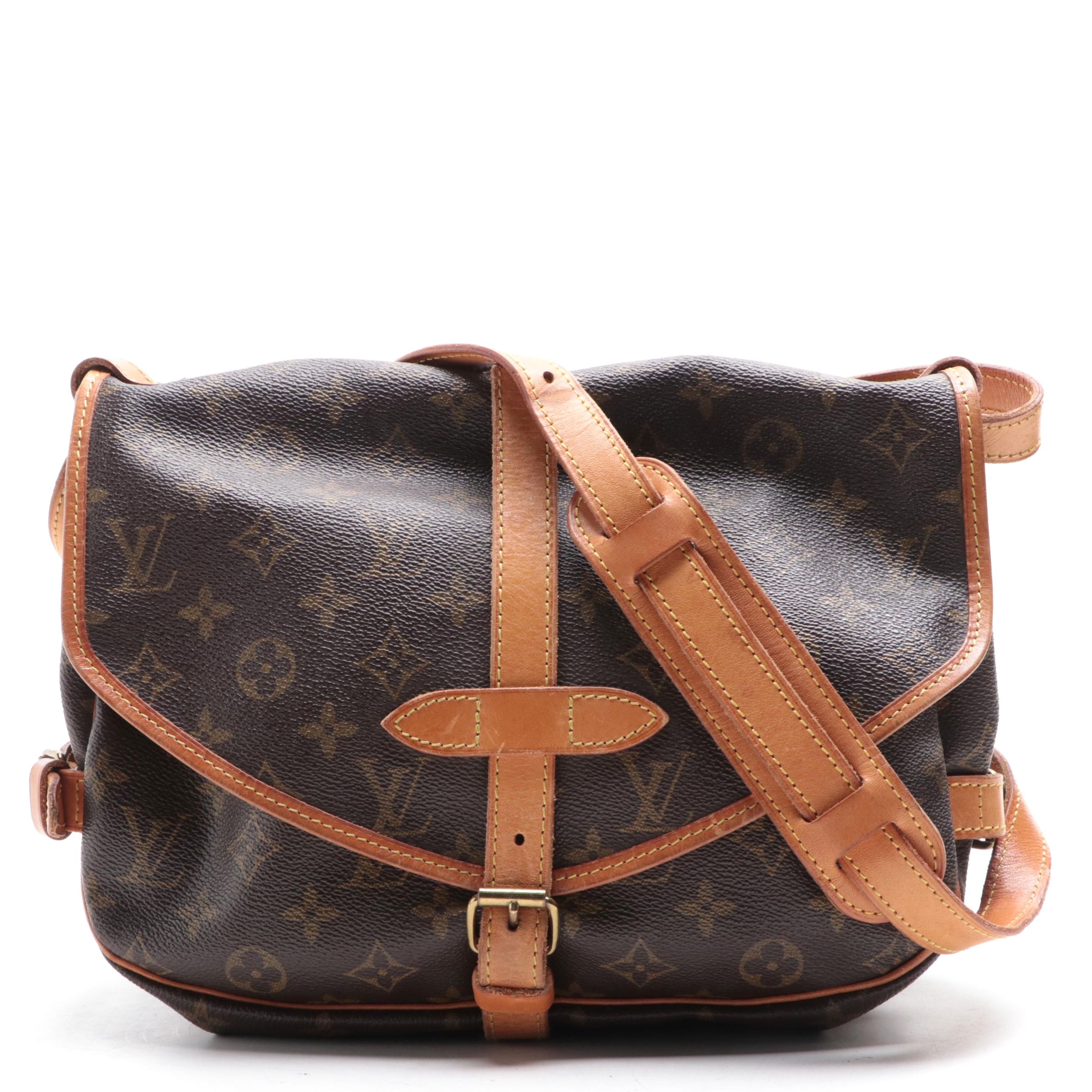Louis Vuitton Saumur 30 Messenger Bag in Monogram Canvas and Vachetta Leather