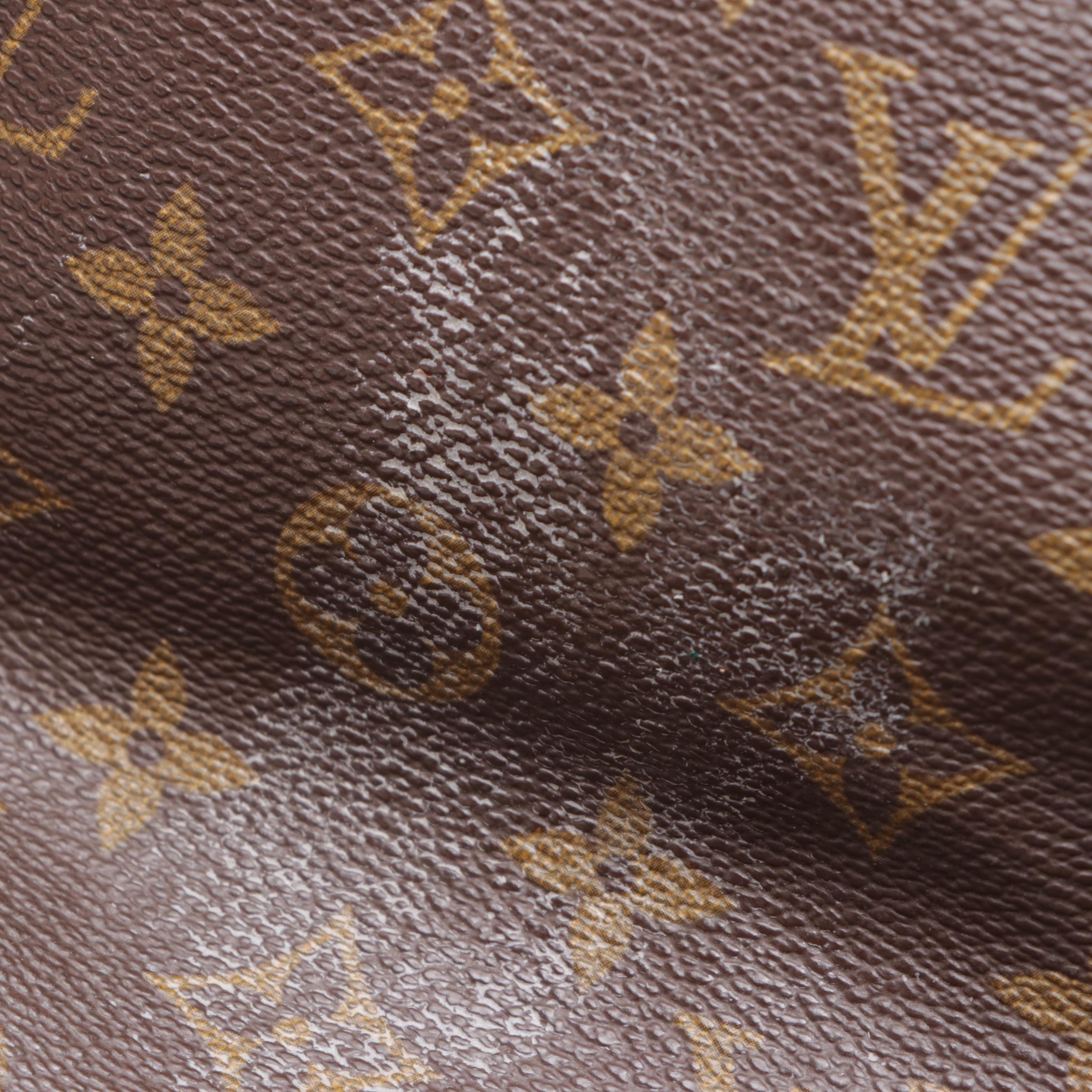 Louis Vuitton Keepall 55 in Monogram Canvas and Vachetta Leather