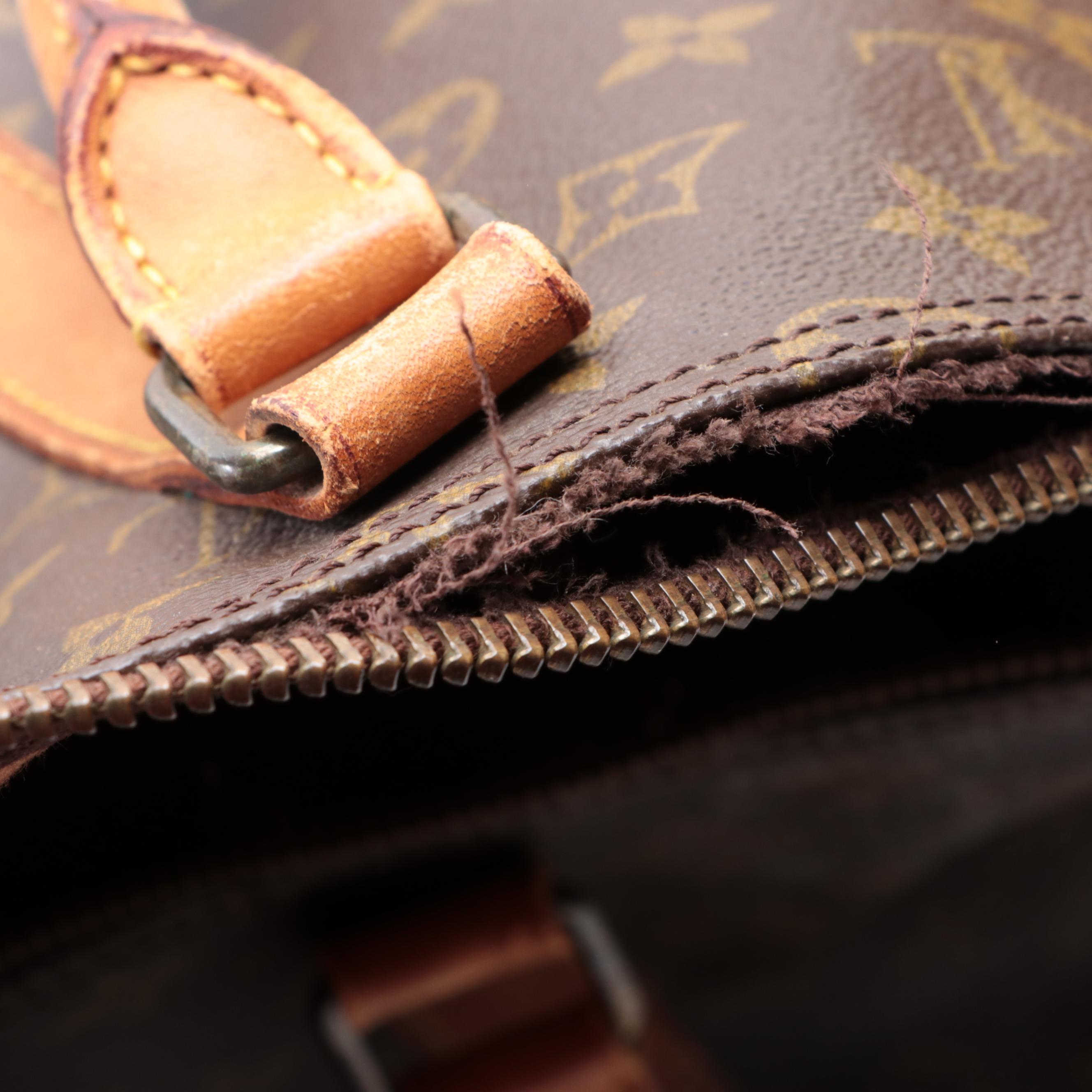 Louis Vuitton Keepall 55 in Monogram Canvas and Vachetta Leather