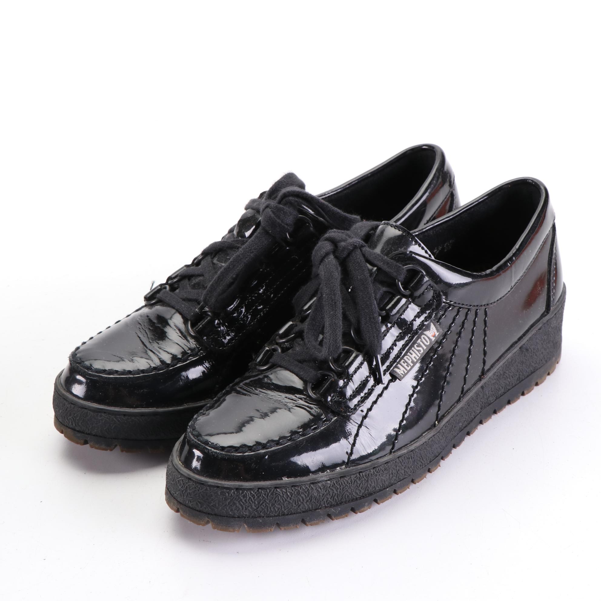 Mephisto Walking Shoes in Patent Leather and Leather