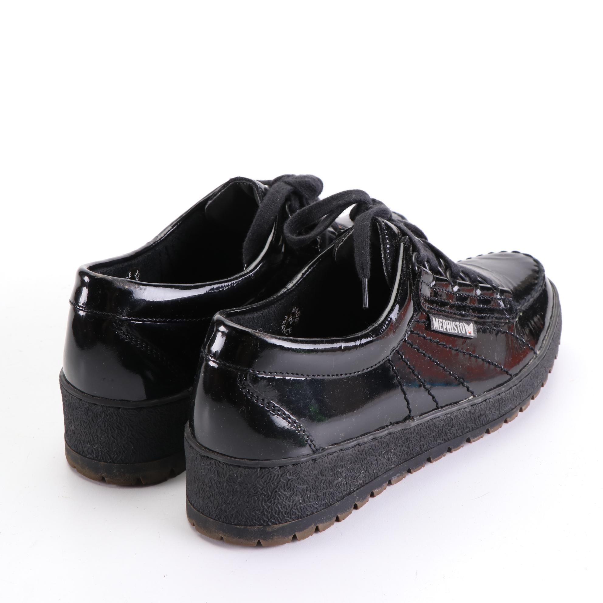 Mephisto Walking Shoes in Patent Leather and Leather