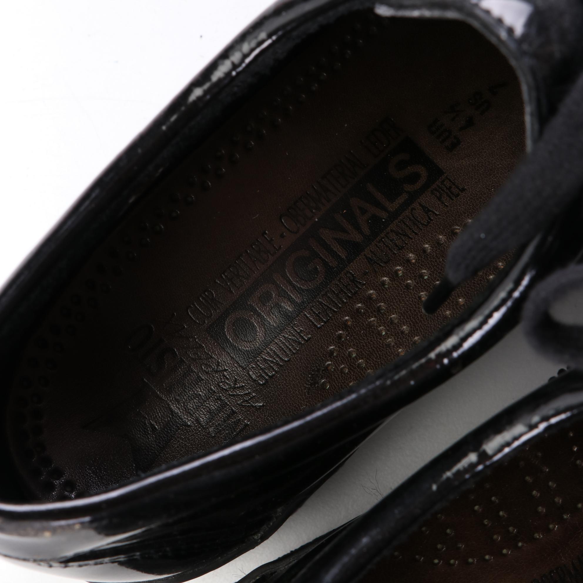 Mephisto Walking Shoes in Patent Leather and Leather