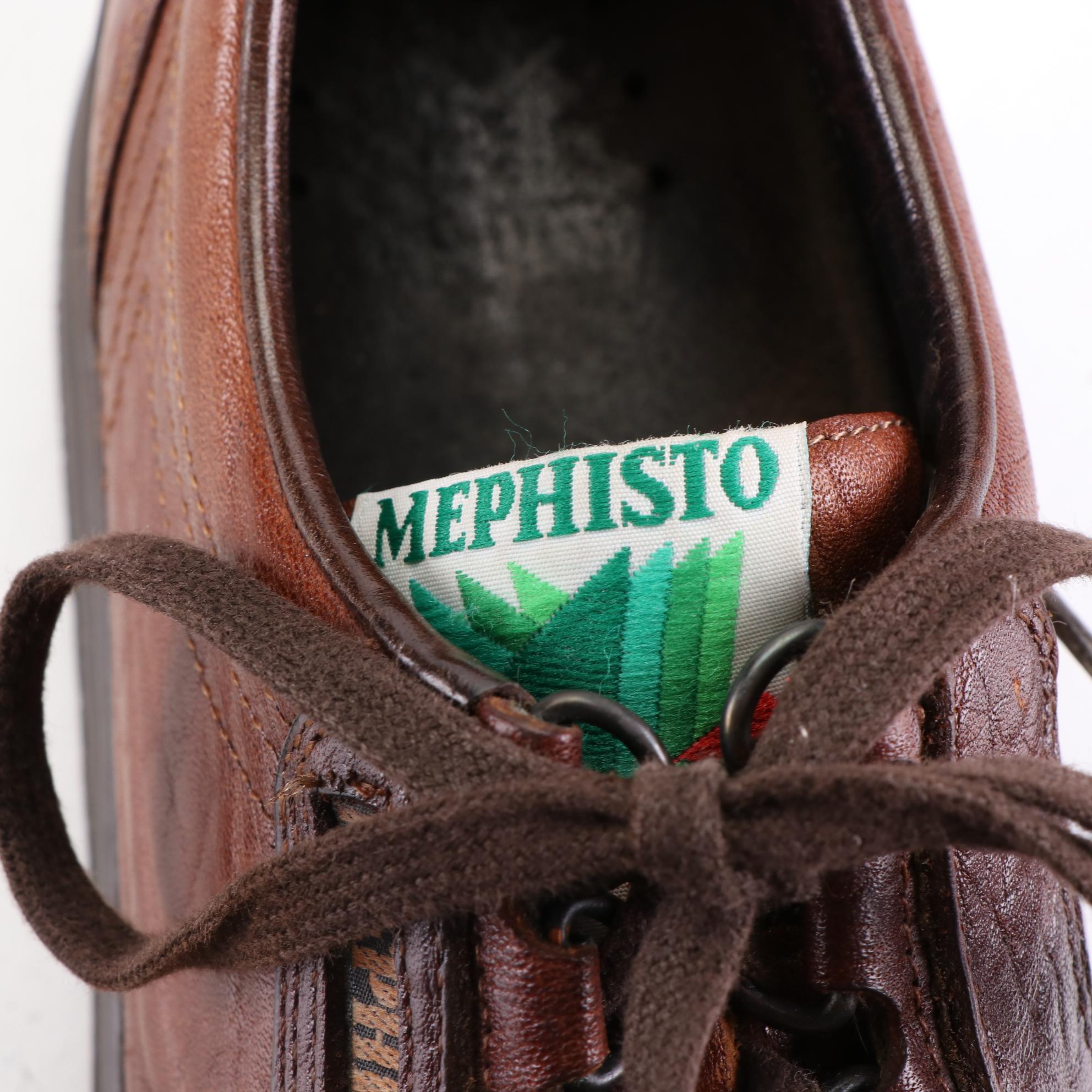 Mephisto Walking Shoes in Patent Leather and Leather