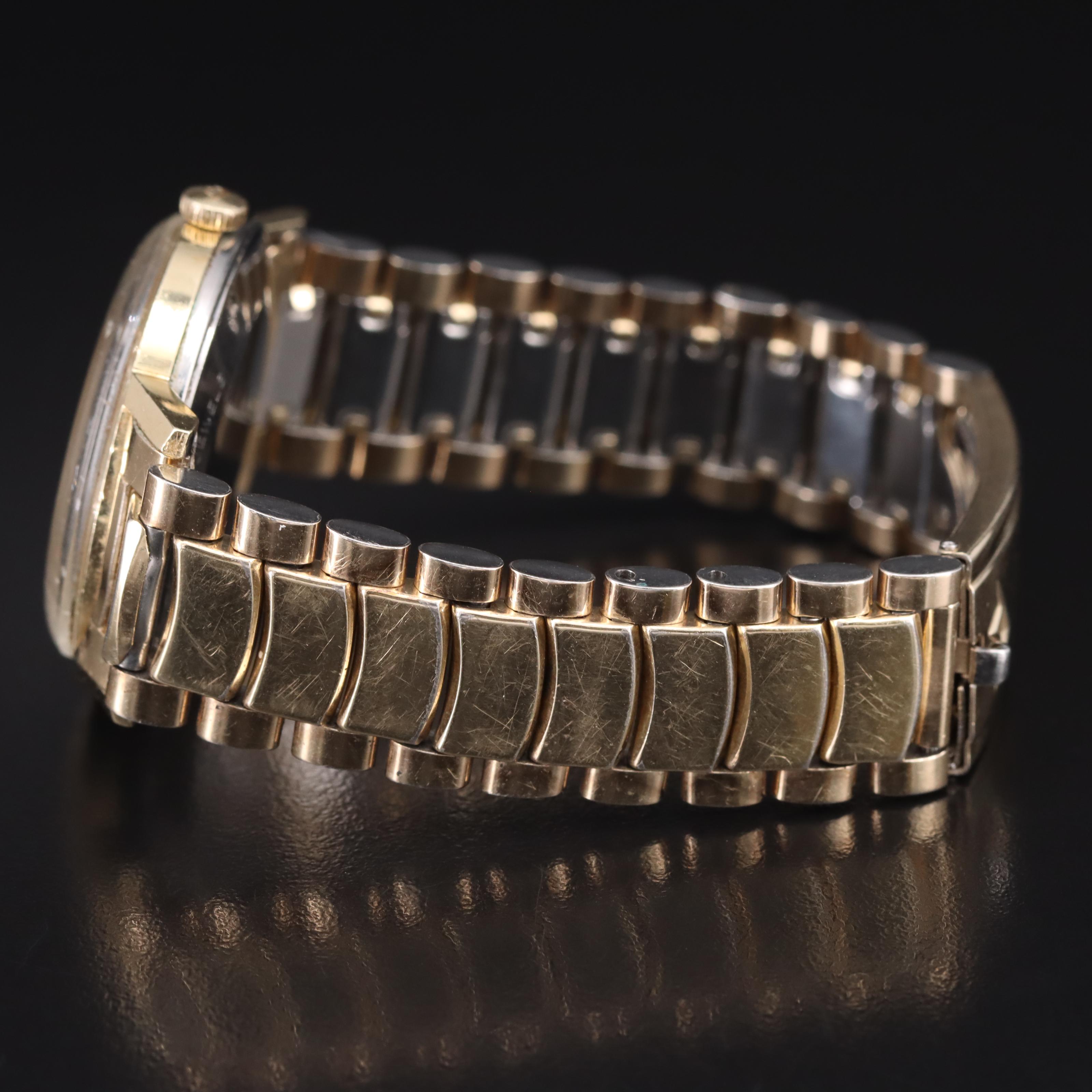 Vintage Movado Kingmatic Gold Shell Watch