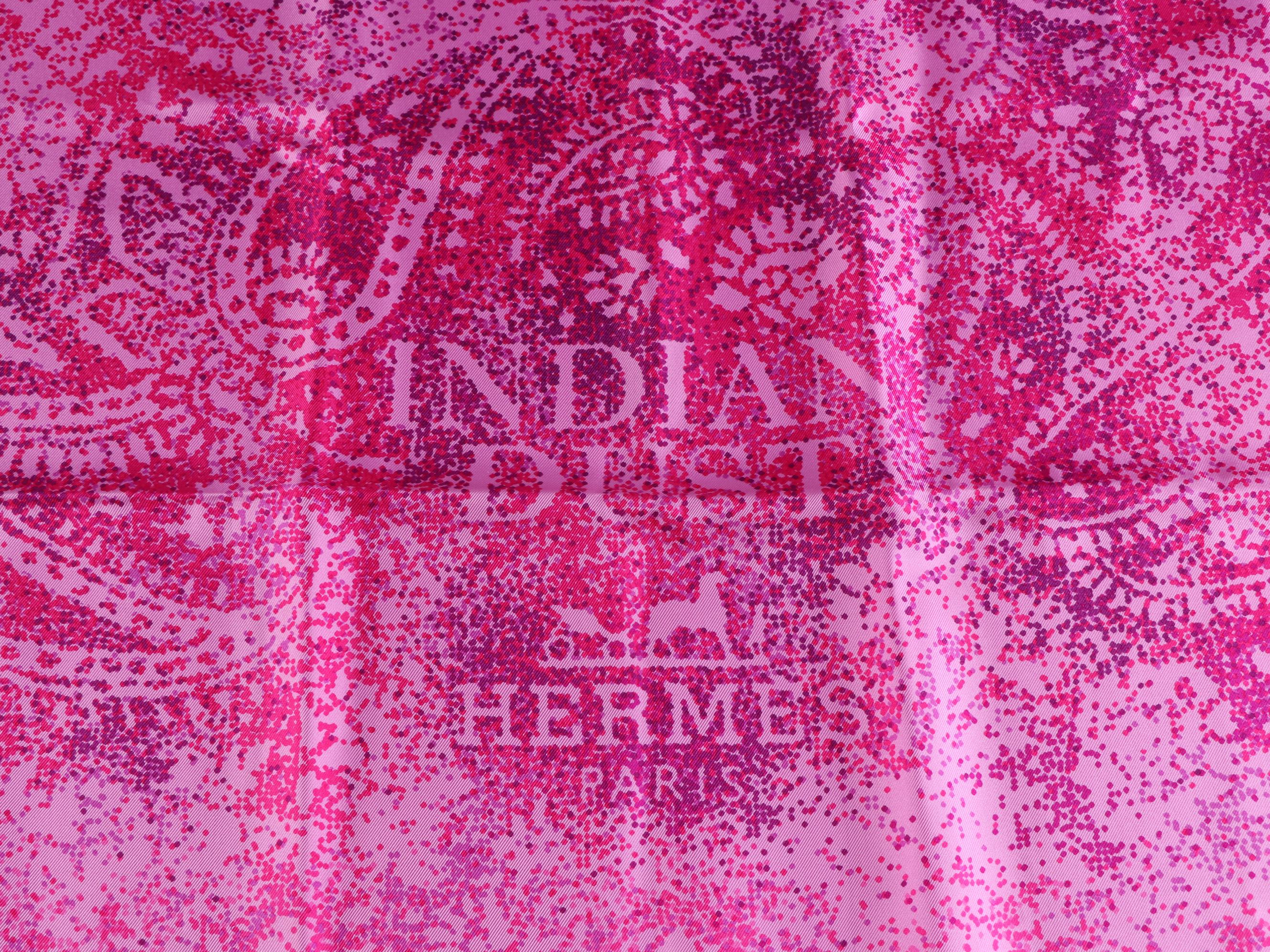 Hermès "Indian Dust" Scarf 90 in Silk Twill