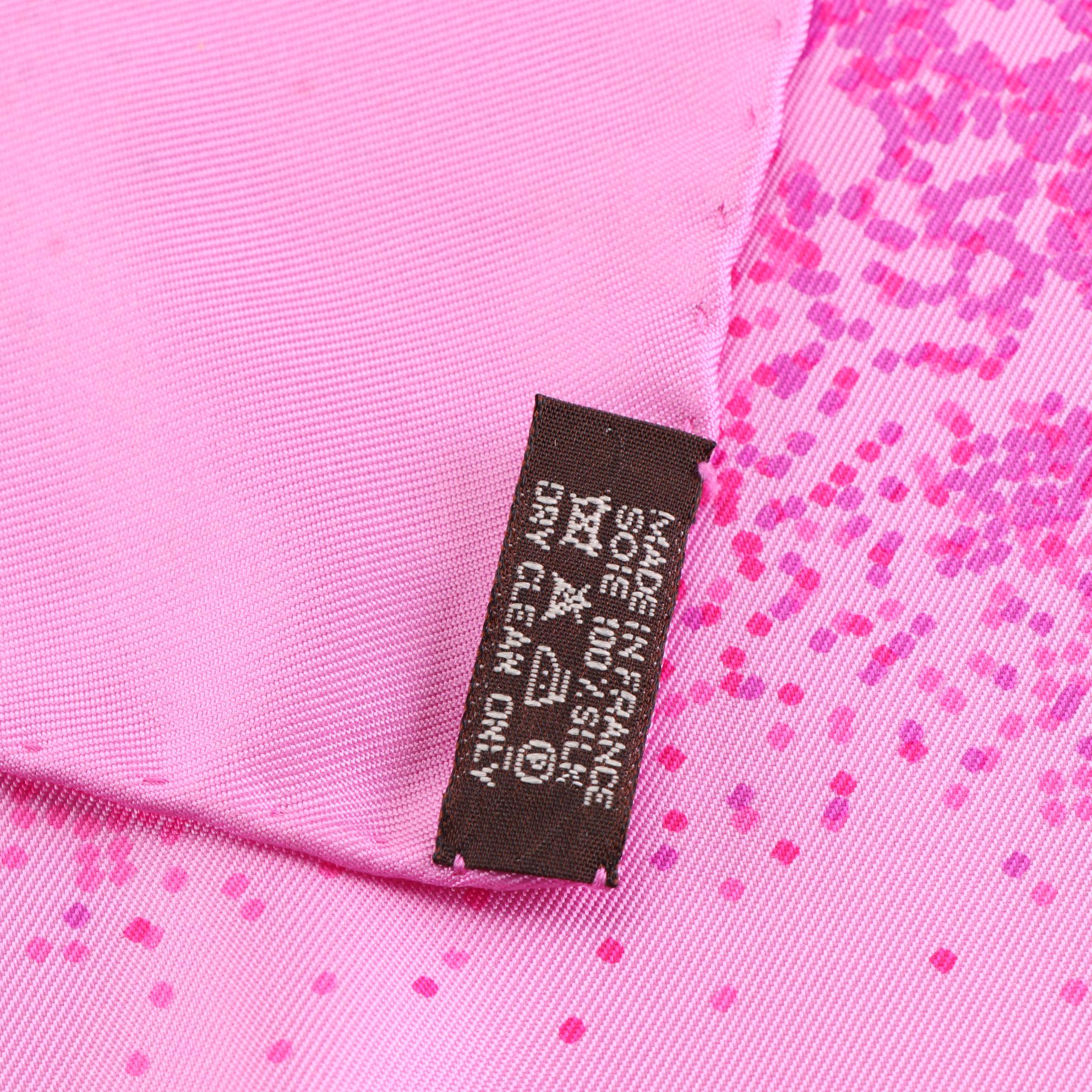 Hermès "Indian Dust" Scarf 90 in Silk Twill