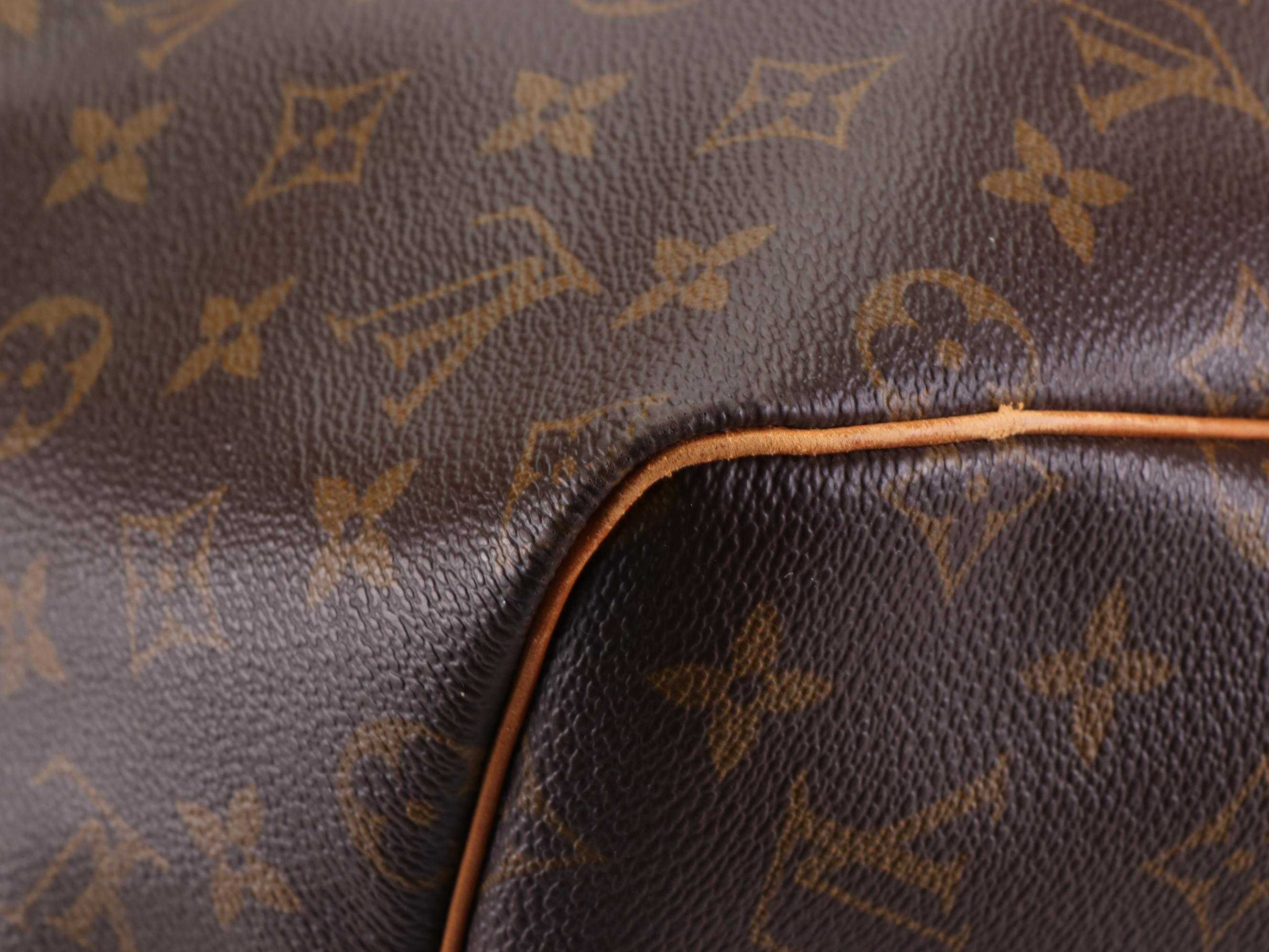 Louis Vuitton Keepall 55 in Monogram Canvas and Vachetta Leather