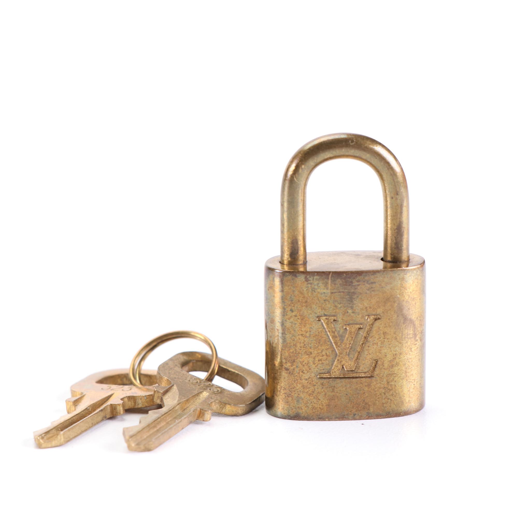 Louis Vuitton Keepall 55 in Monogram Canvas and Vachetta Leather