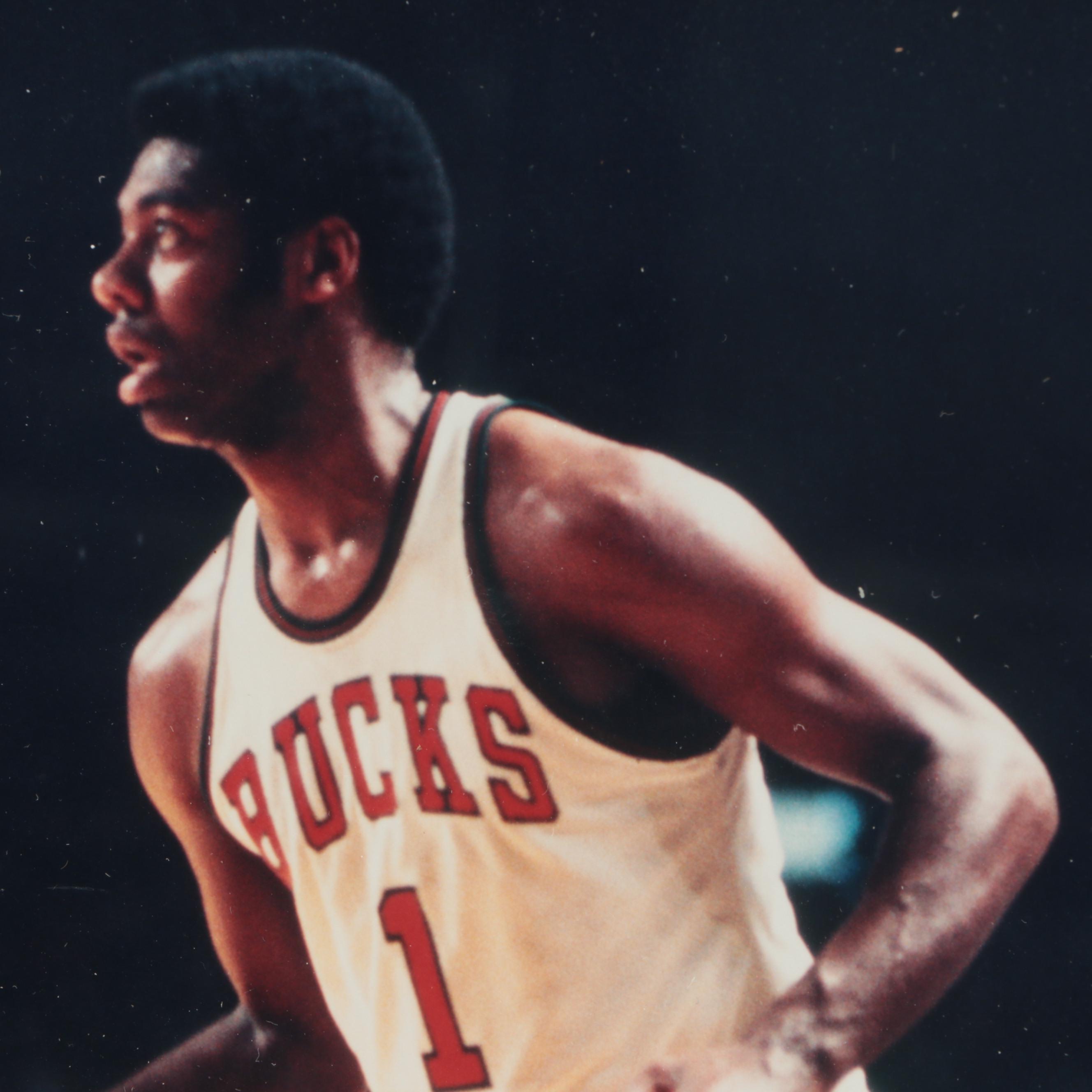 Oscar Robertson Signed Milwaukee Bucks Giclée in Mat Frame