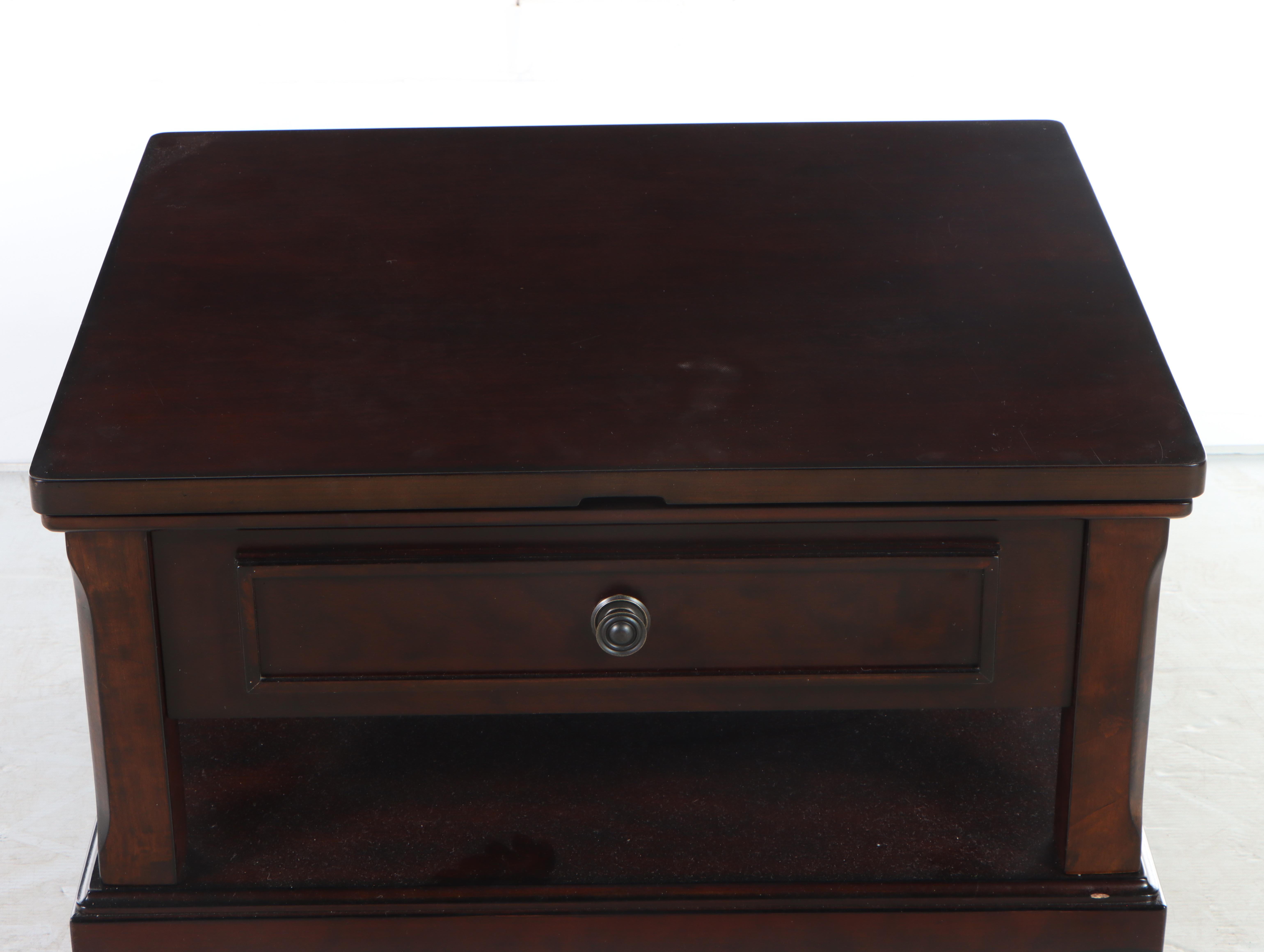 Ashley Furniture "Porter" Lift-Top Coffee Table