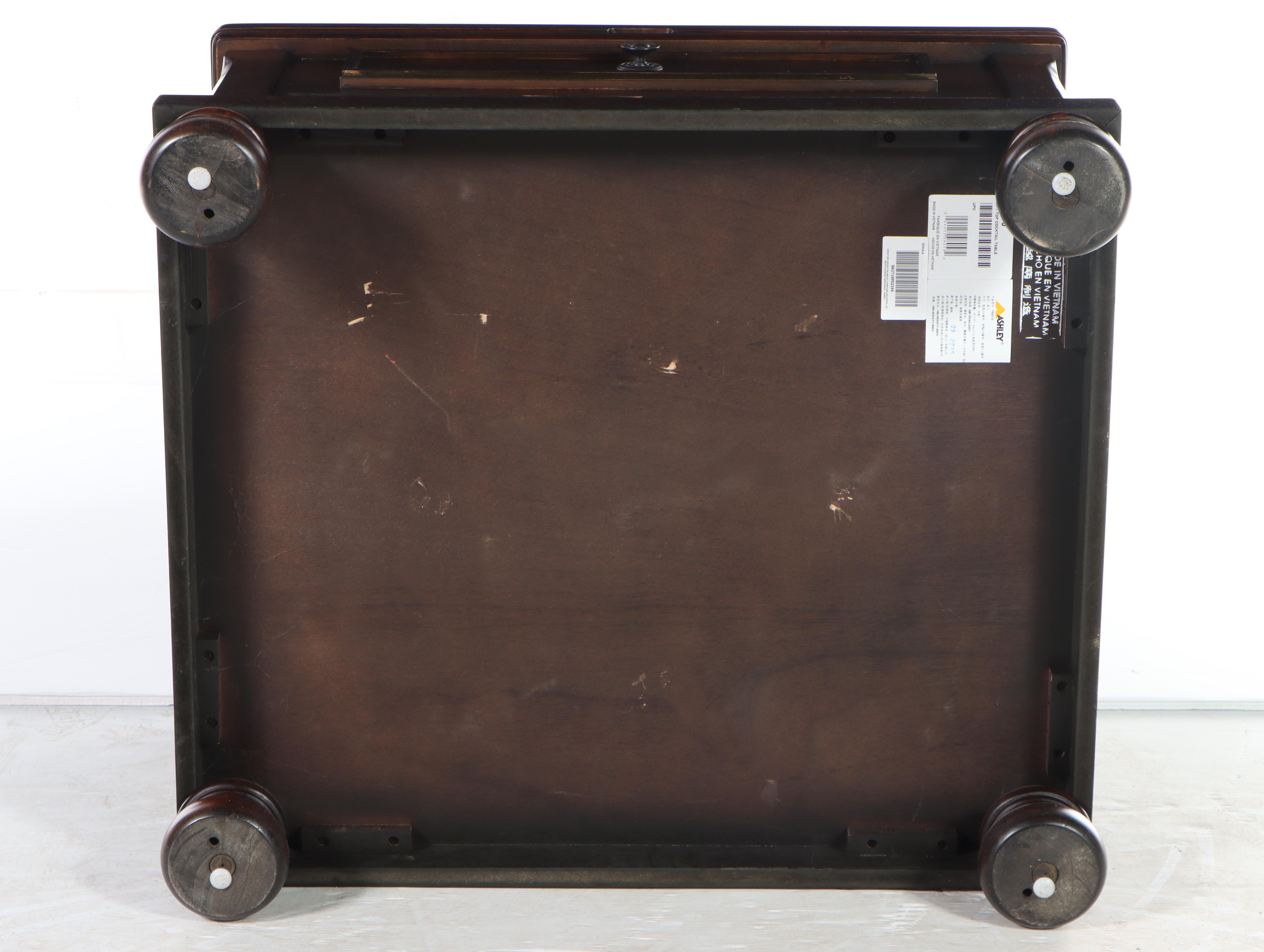 Ashley Furniture "Porter" Lift-Top Coffee Table