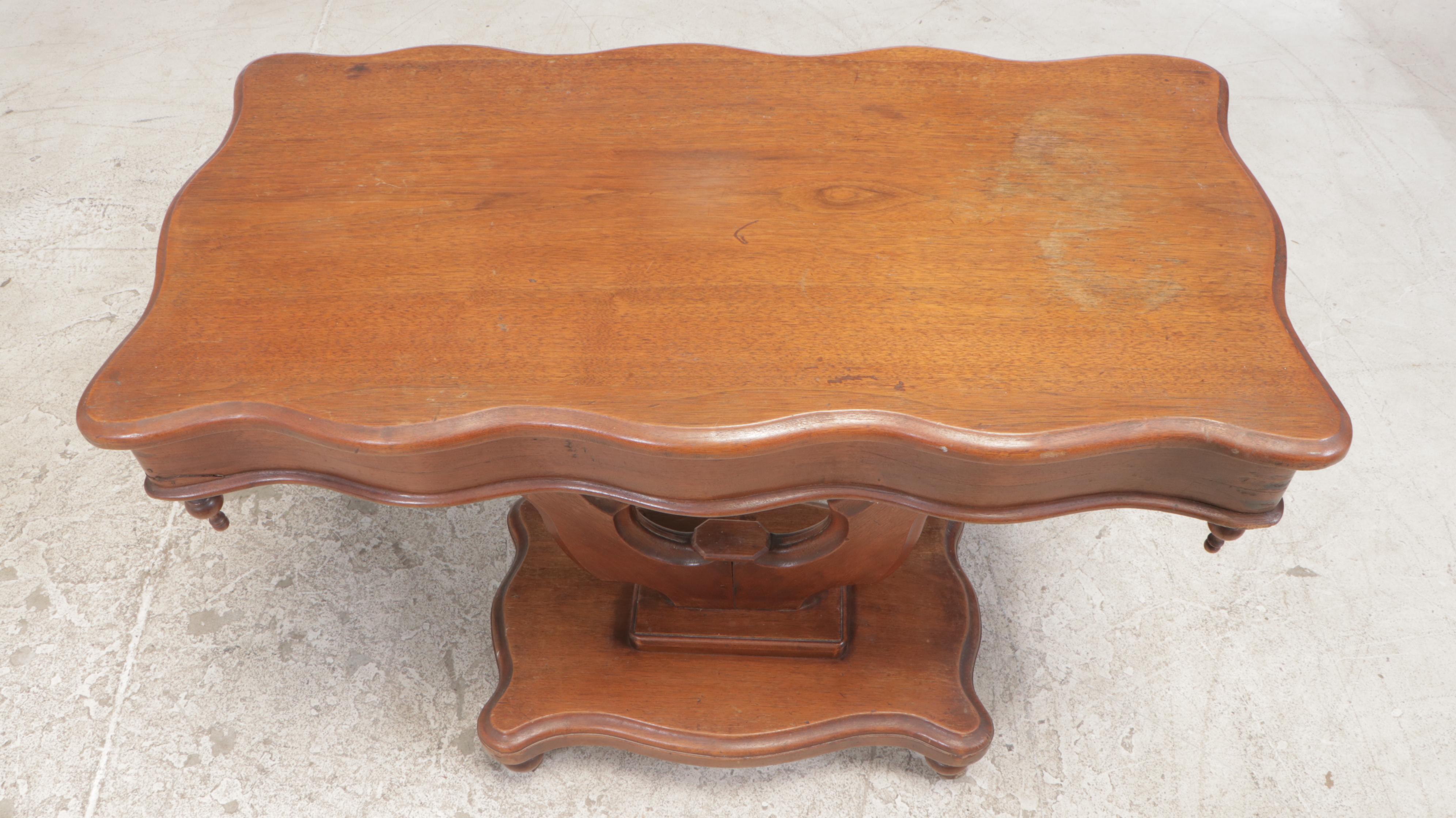 Victorian Walnut Side Table, Mid to Late 19th Century