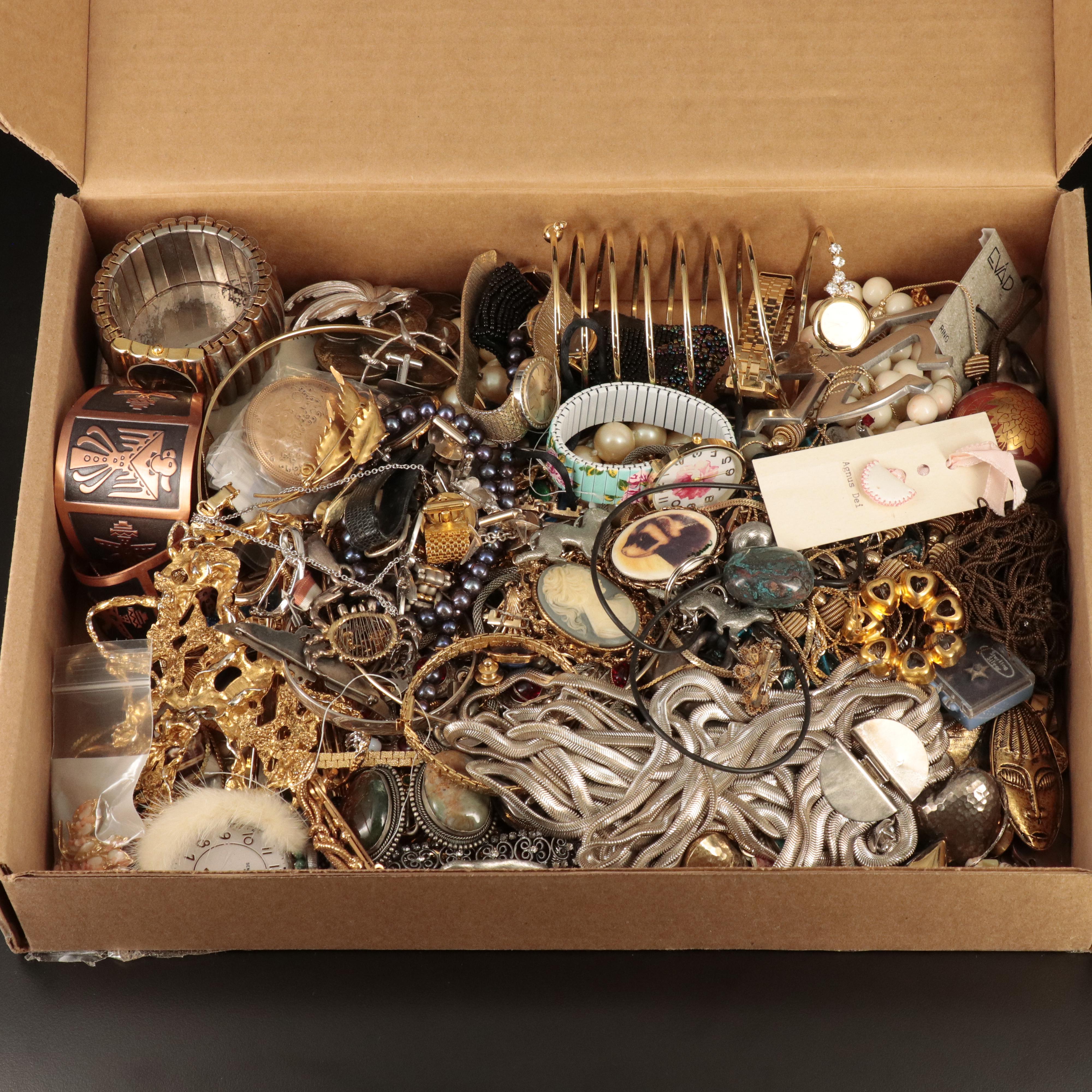 Uncommon Discoveries: Jewelry Collection