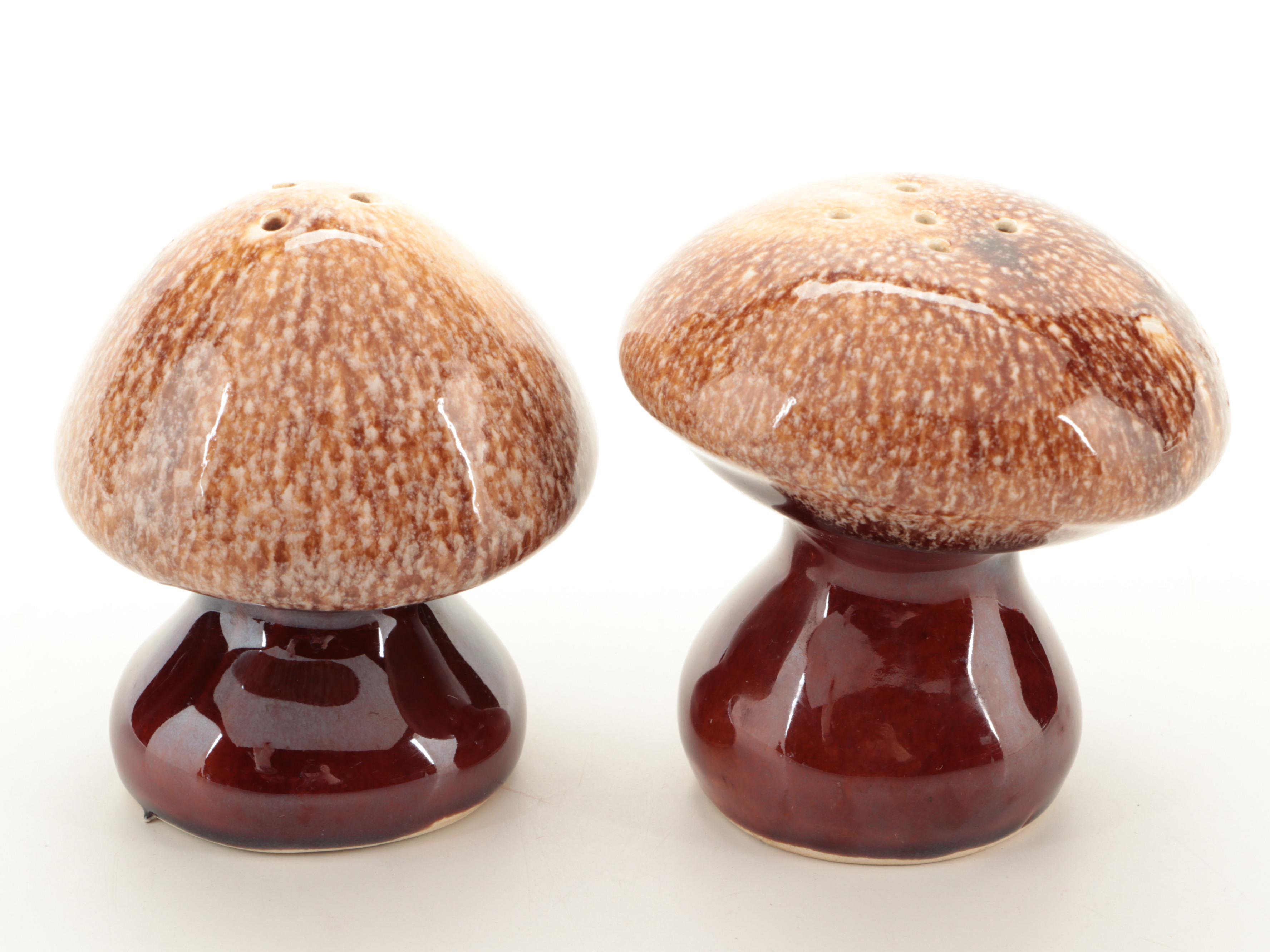 Hull "House and Garden Mirror Brown" Drip Glaze Dinnerware and Tableware