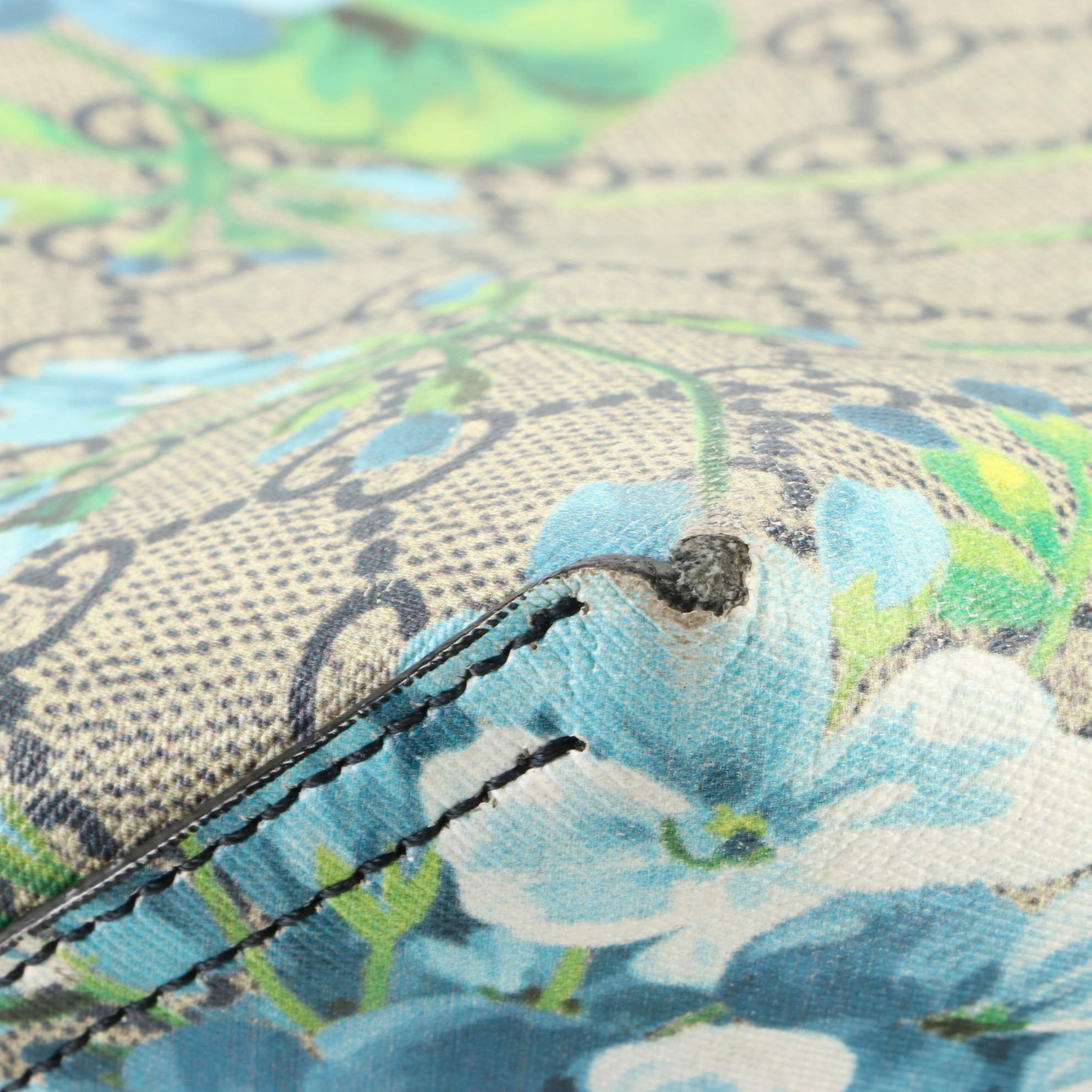 Gucci Reversible Tote in GG Blooms Supreme Canvas and Leather