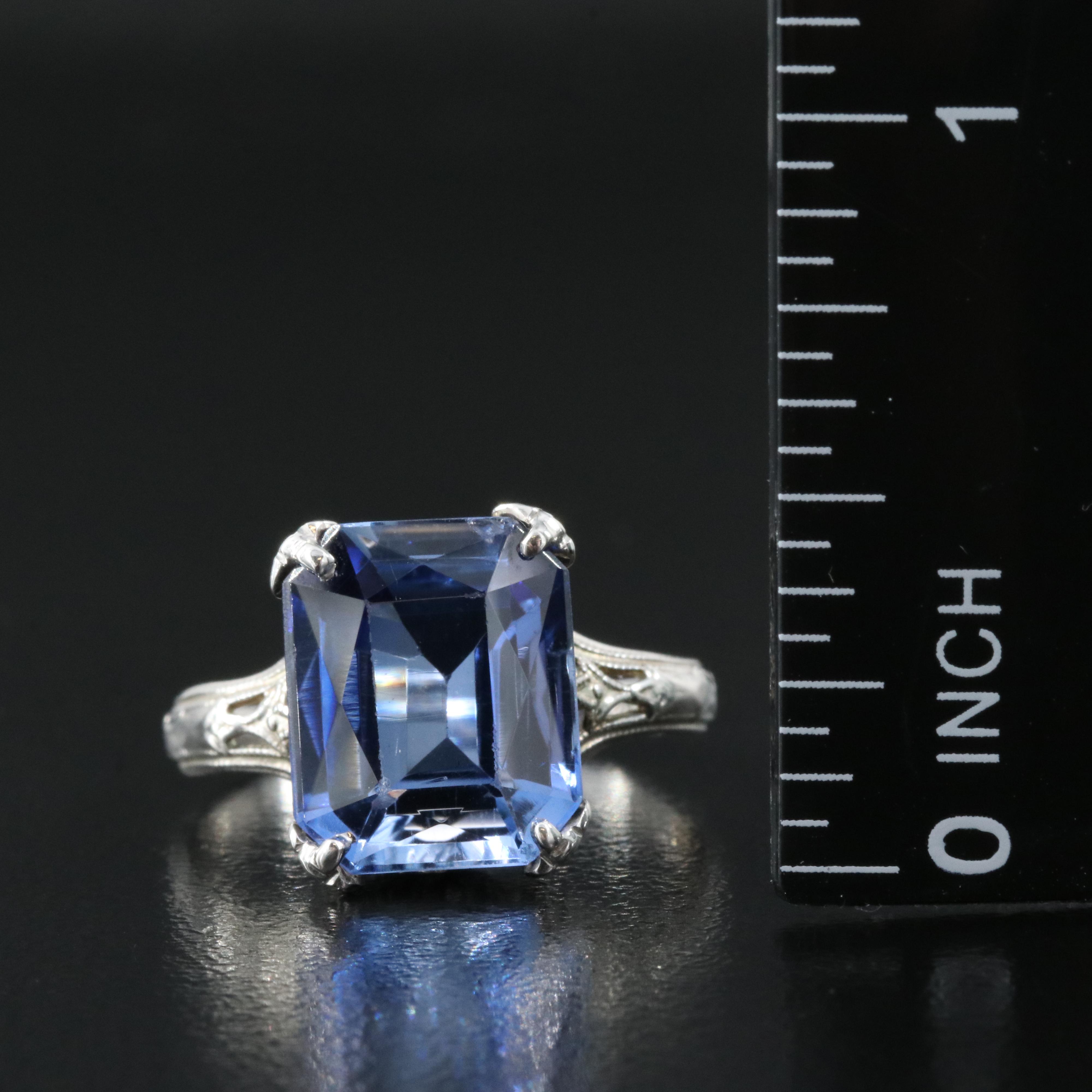 Art Deco 18K Sapphire Ring