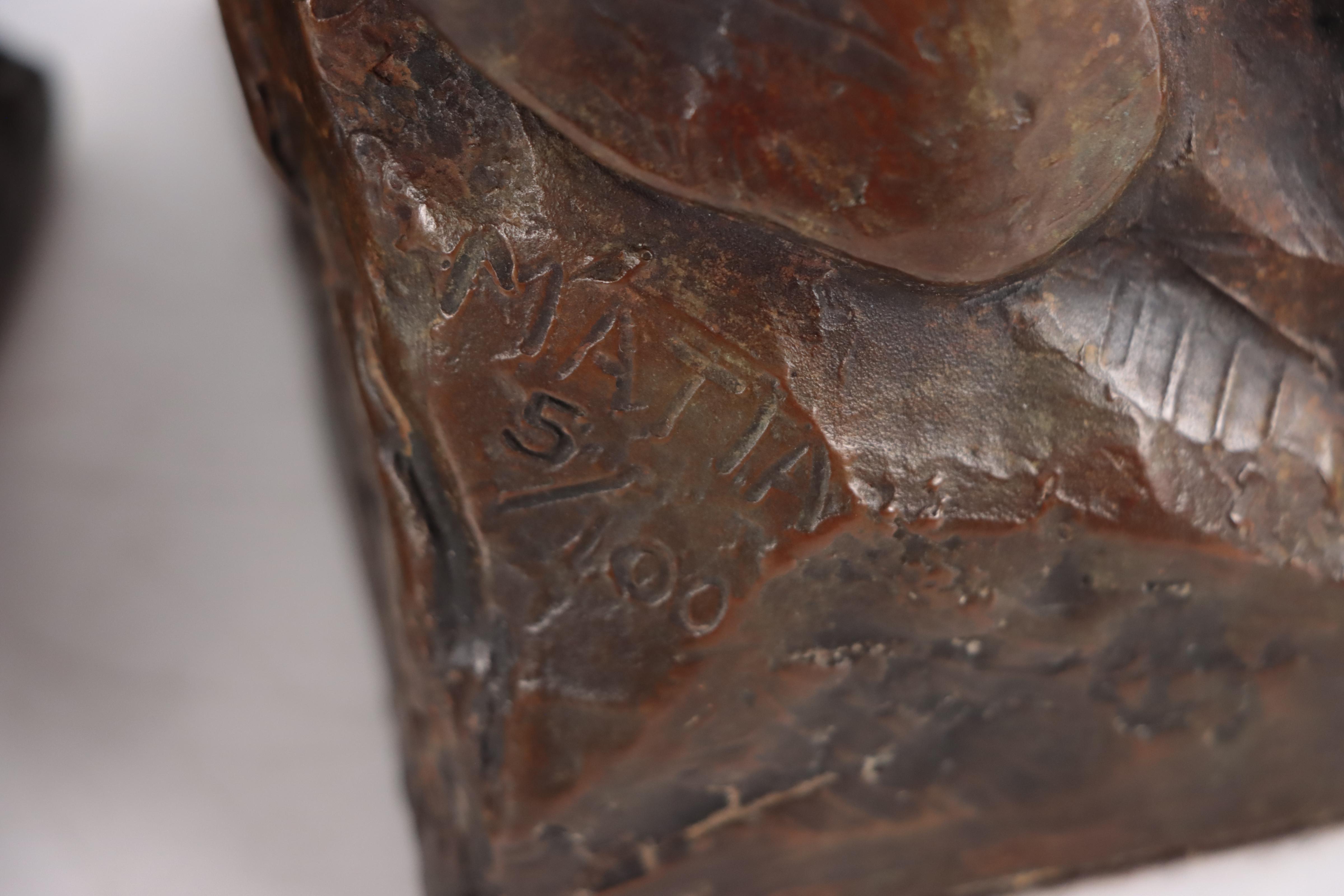 Walter Matia Bronze Labrador Bookends