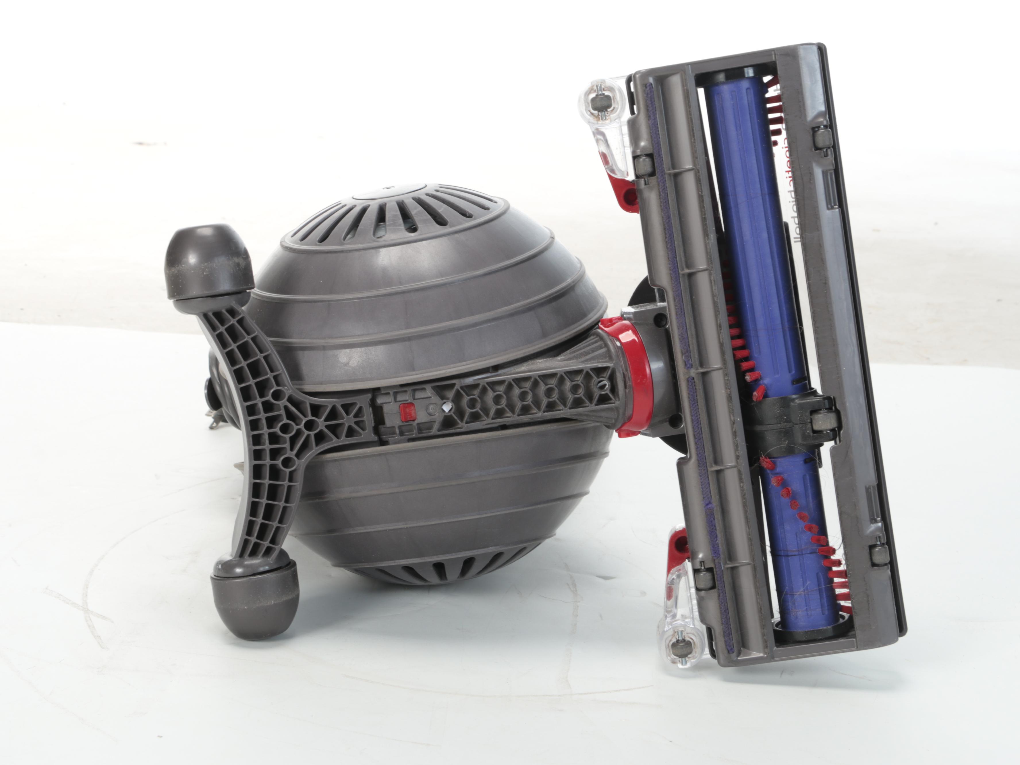 Dyson Cinetic Big Ball Vacuum Cleaner, Contemporary