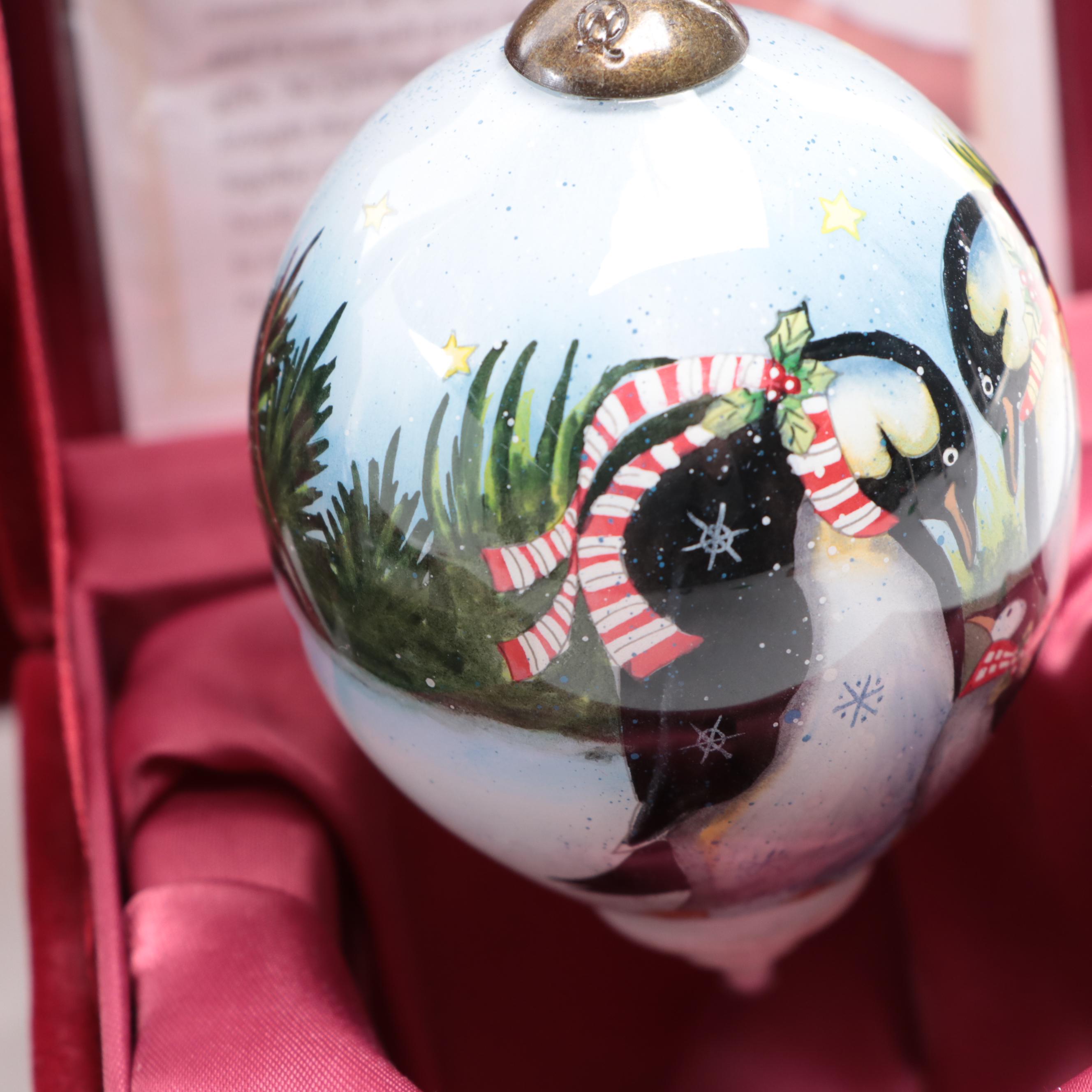 Susan Winget for Ne'Qwa Art Ornaments with Other Ne'Qwa Art Glass Ornaments