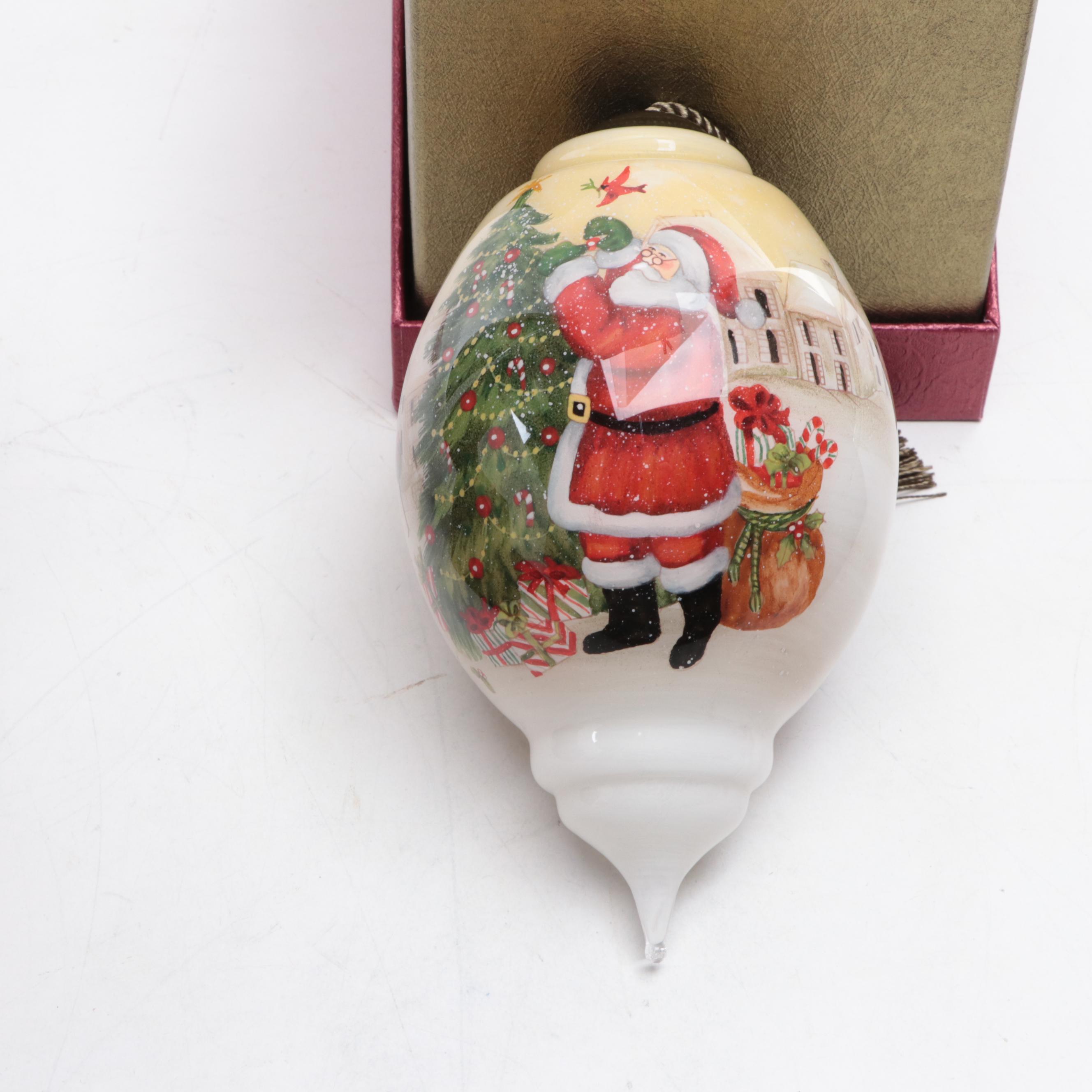 Susan Winget for Ne'Qwa Art Ornaments with Other Ne'Qwa Art Glass Ornaments