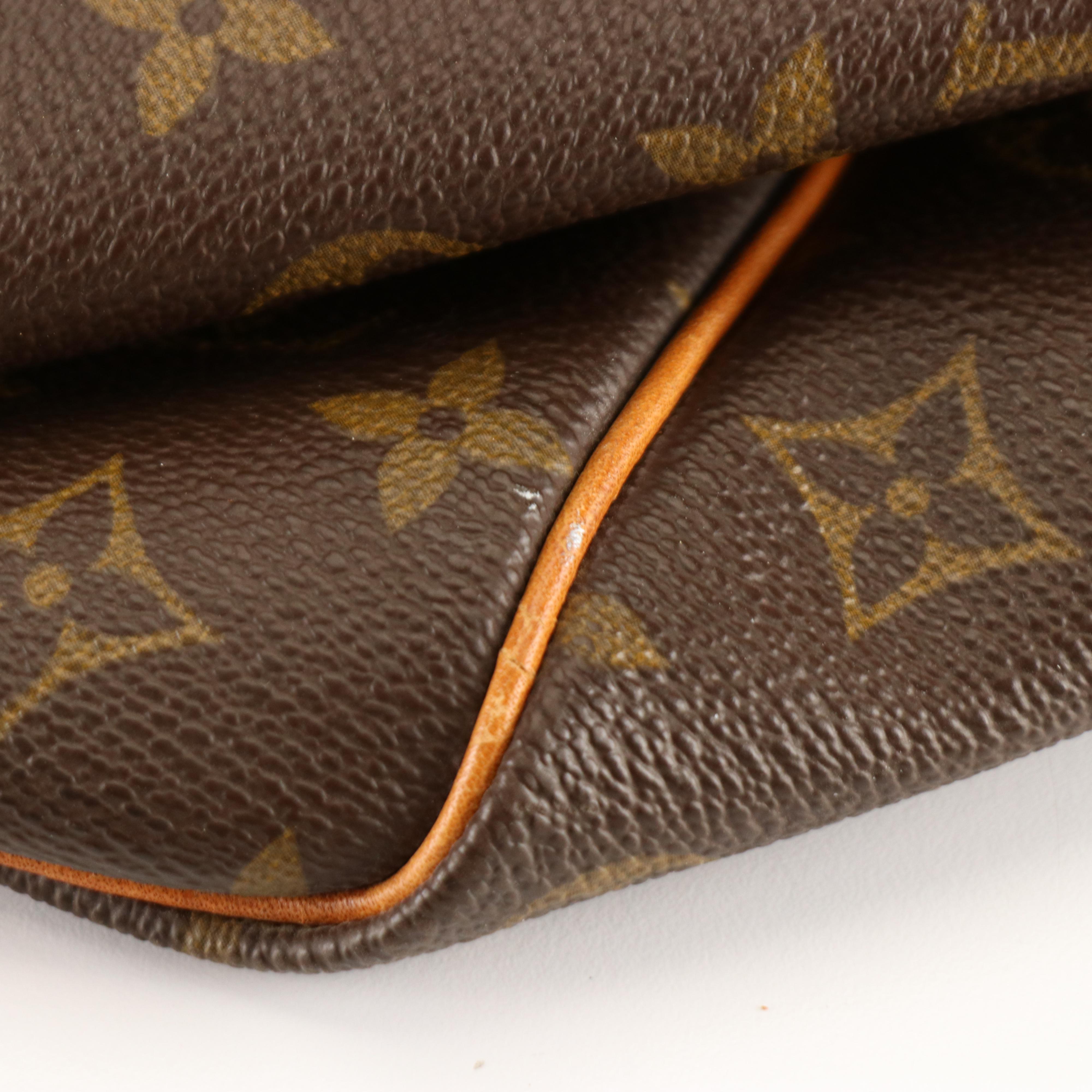 Louis Vuitton Keepall 50 in Monogram Canvas