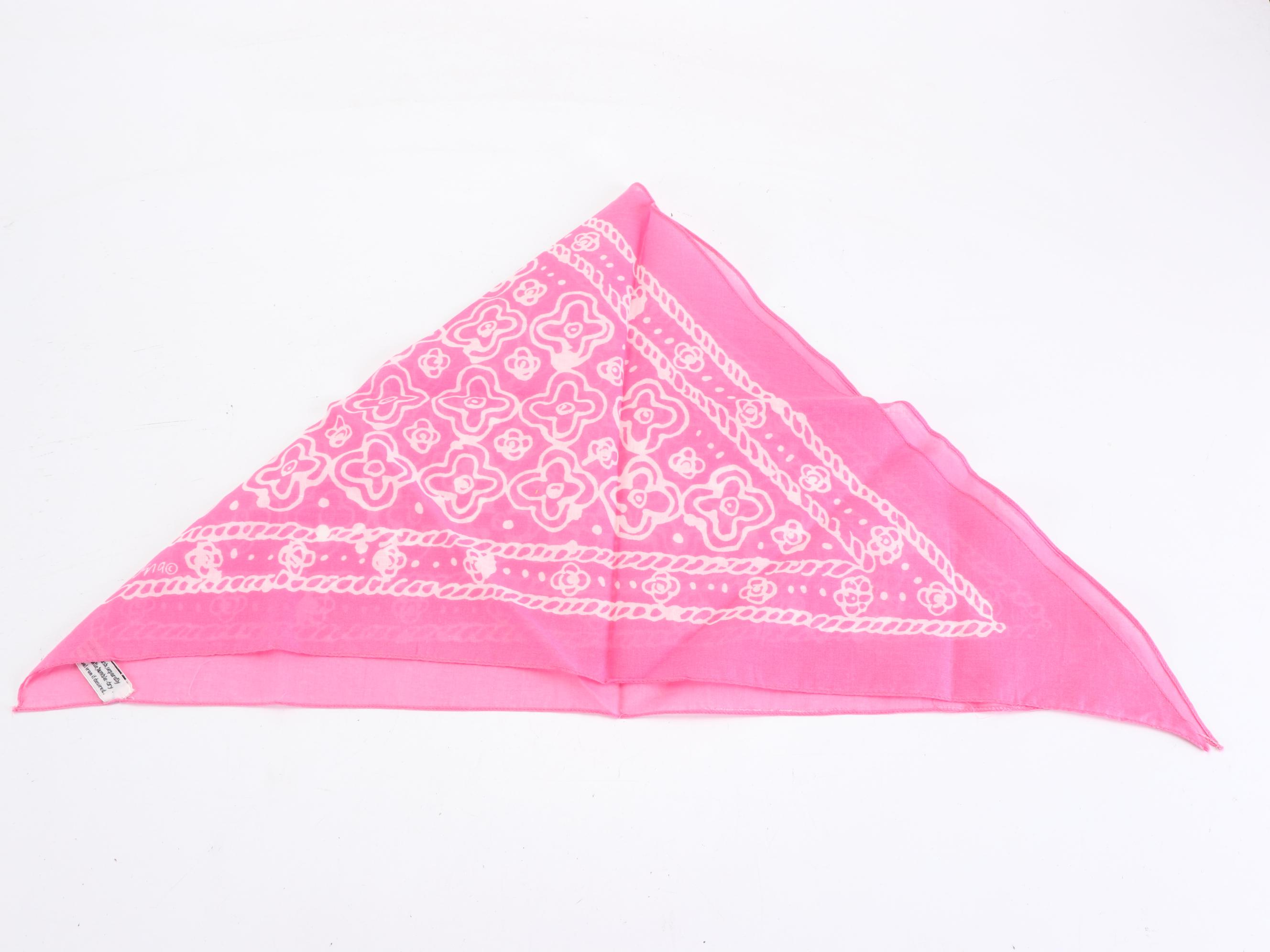 Vera Neumann, Oscar de la Renta, Albert Nipon, Anne Klein, and More Scarves