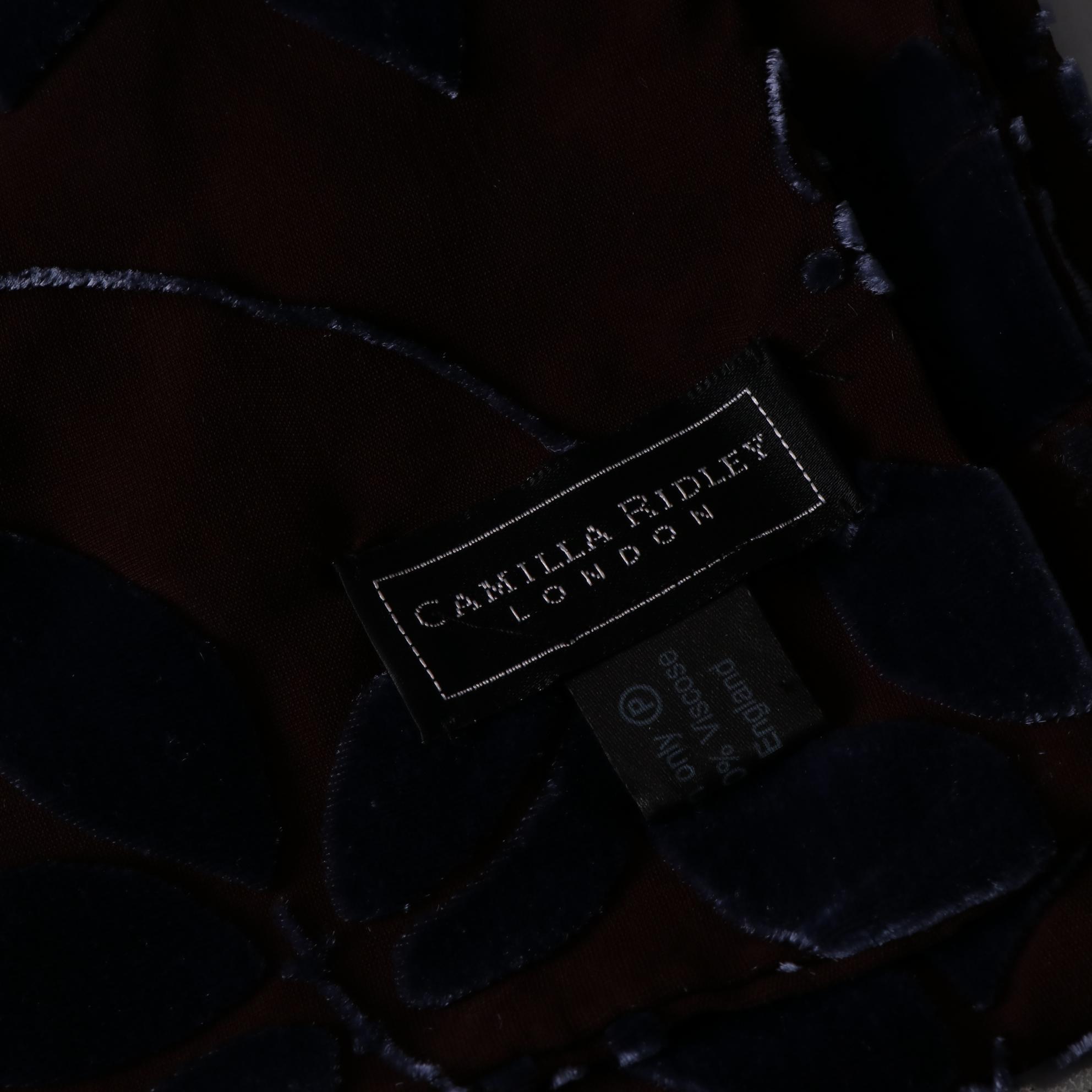 Kevin O'Brien, Wendy Riching, Spinoso, and More Burnout Velvet Scarves