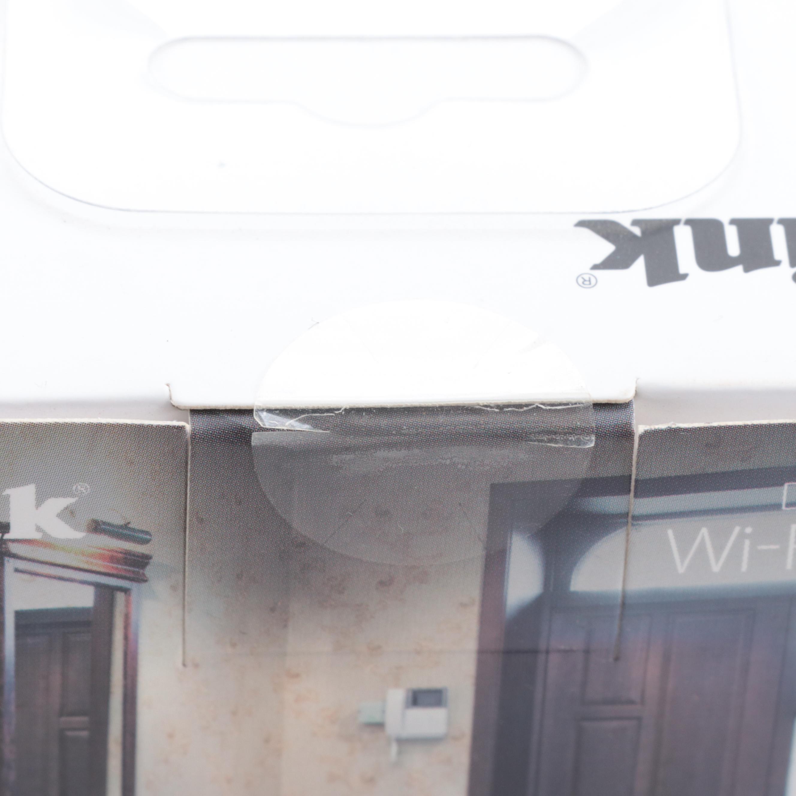 D-Link Day & Night Wi-Fi Camera