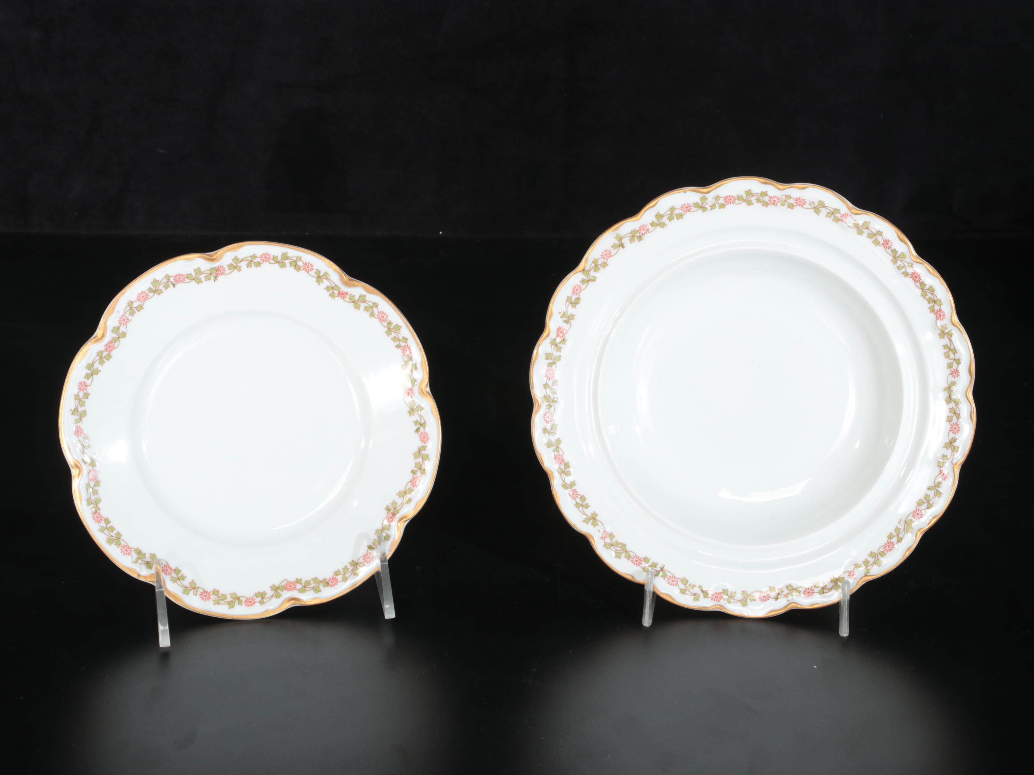 Theodore Haviland Floral Band Limoges Porcelain Dinnerware, Early 20th Century