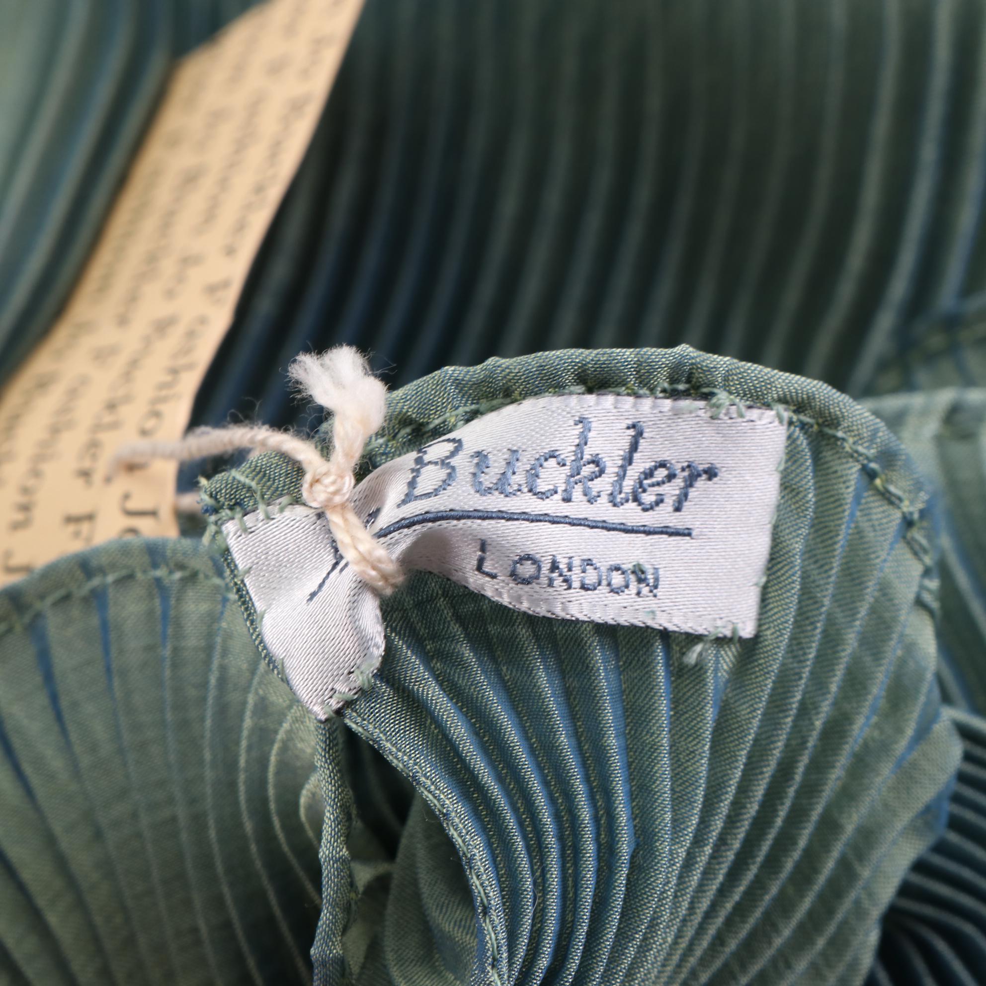 Les Copains, Tommy Bahama, Tolani, and More Scarves